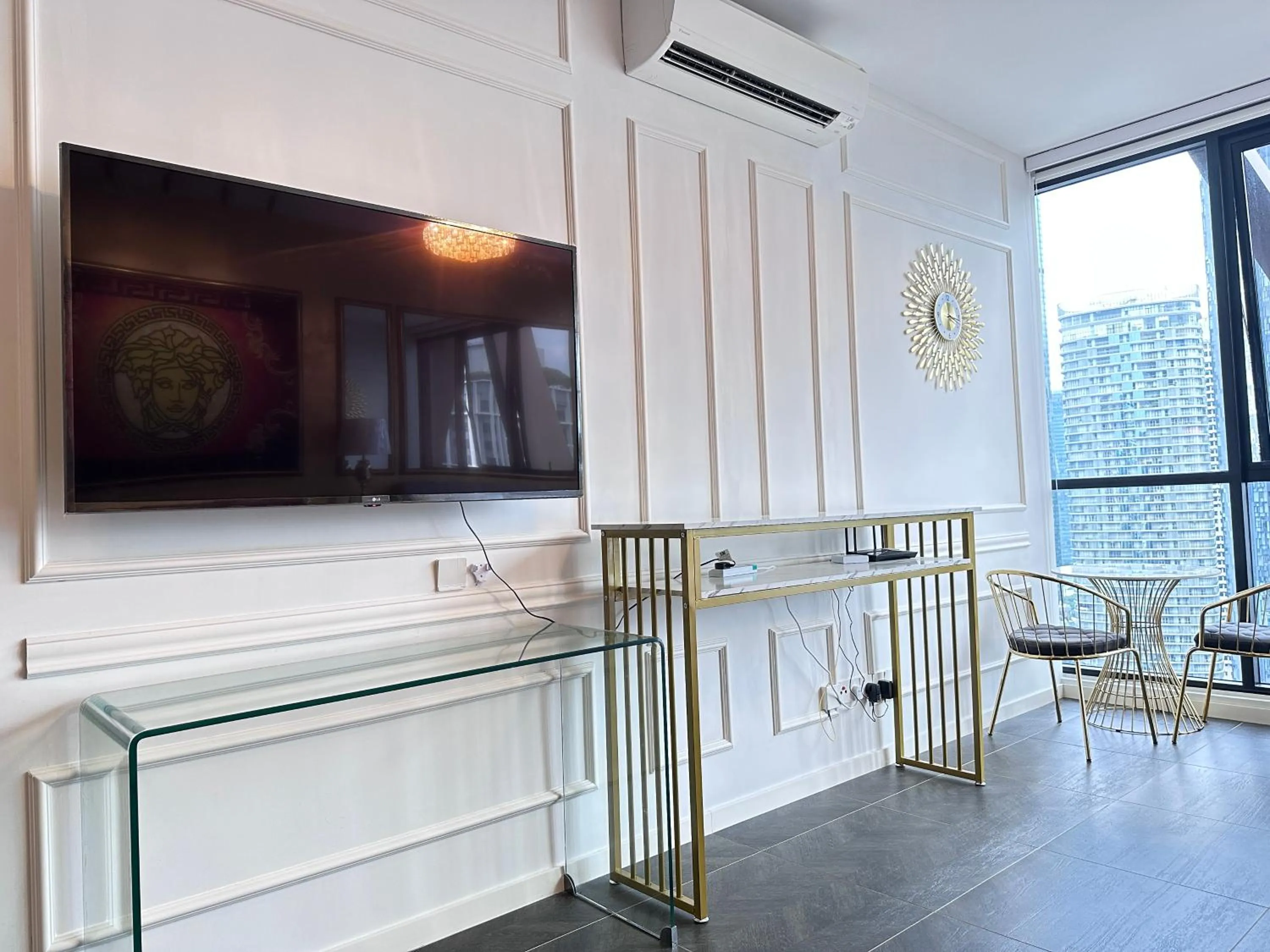 TV and multimedia in Scarletz Suites KLCC Twin Tower by Purple Orchid