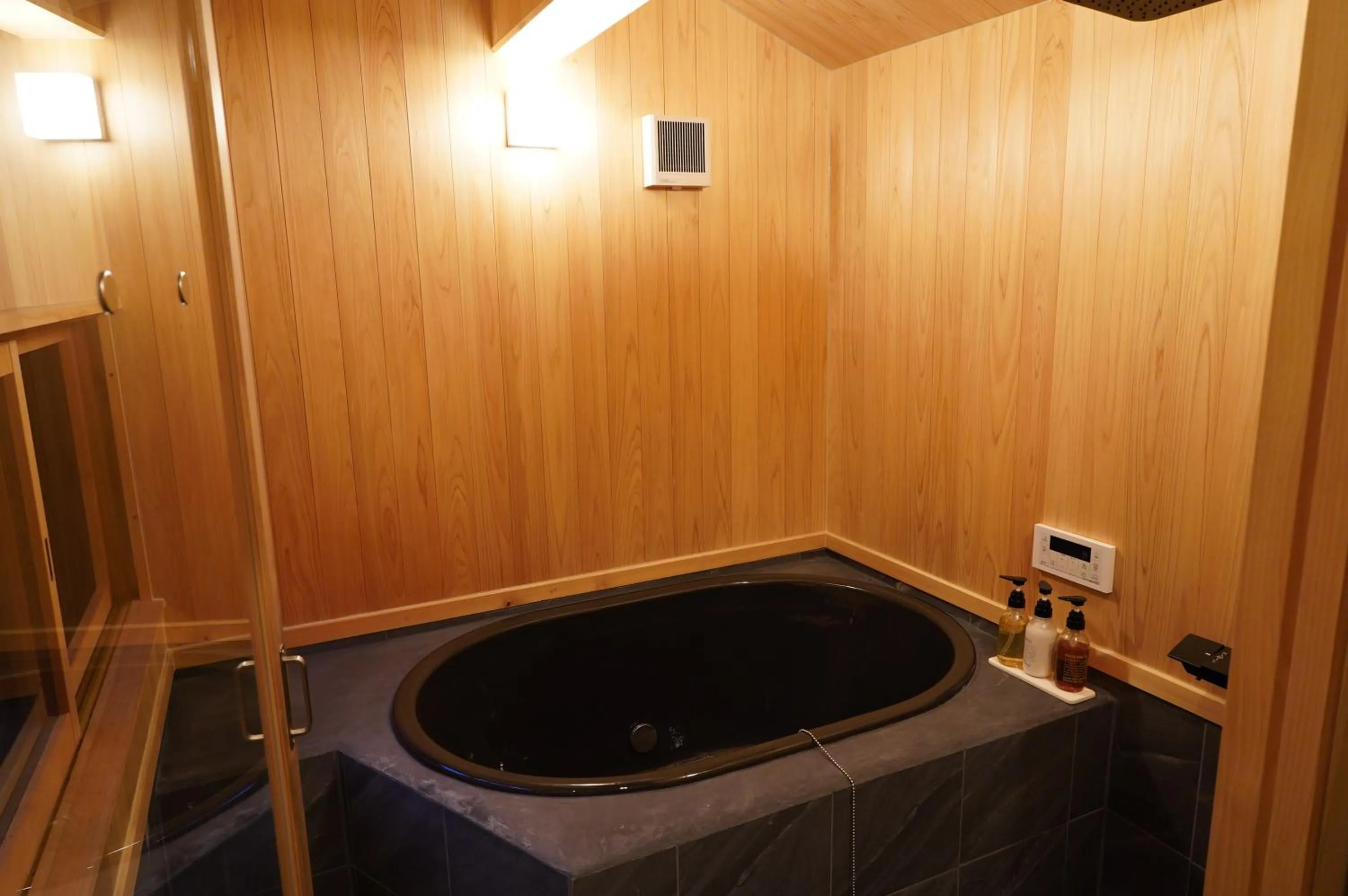 Bathroom in Satoyama Hotel Kanenone Tamba