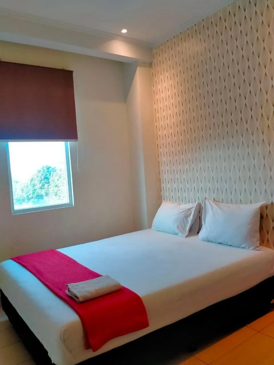 Bedroom in Aranis Hotel