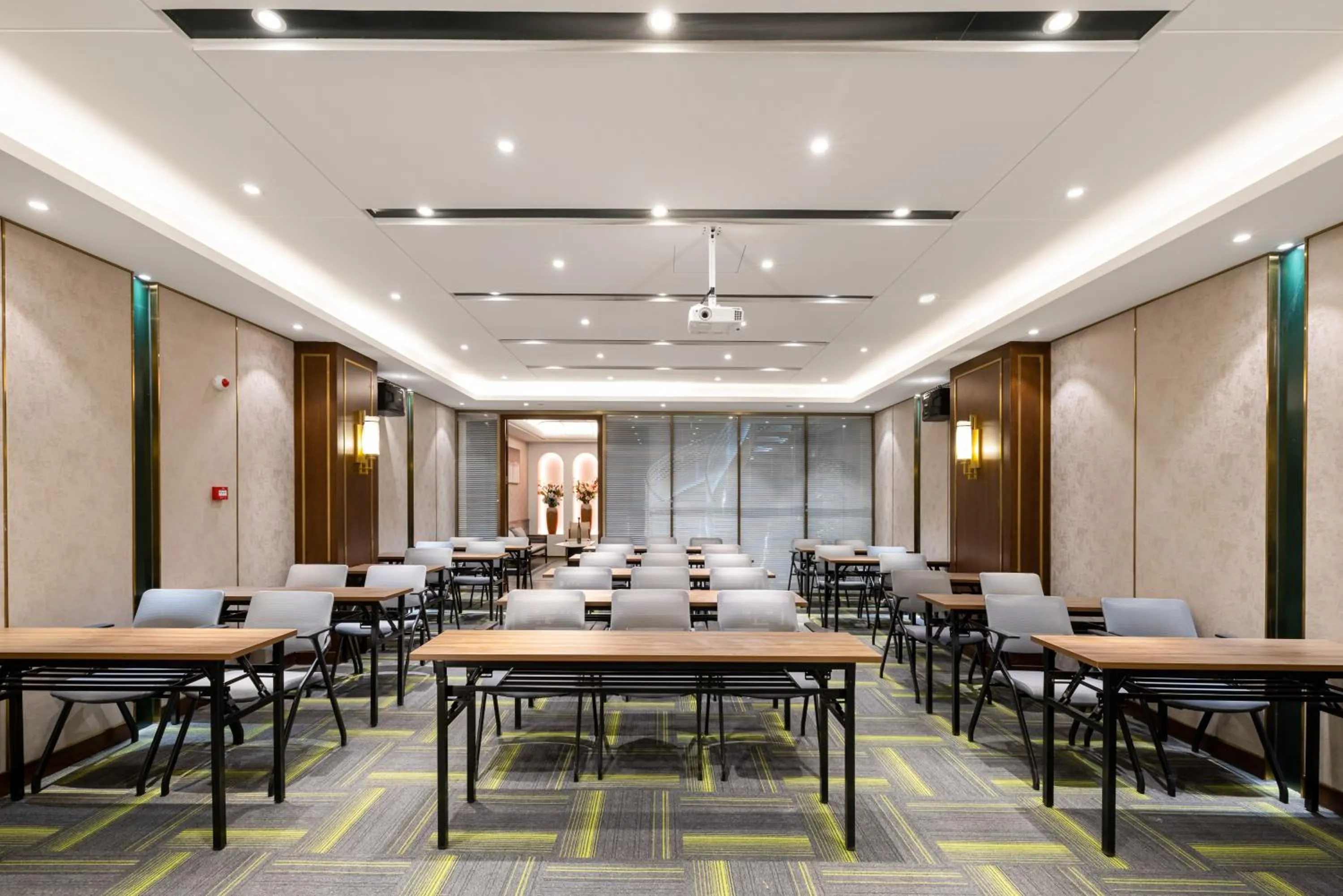 Meeting/conference room in Nost algia S Hotel Beijing Liangxiang University Town