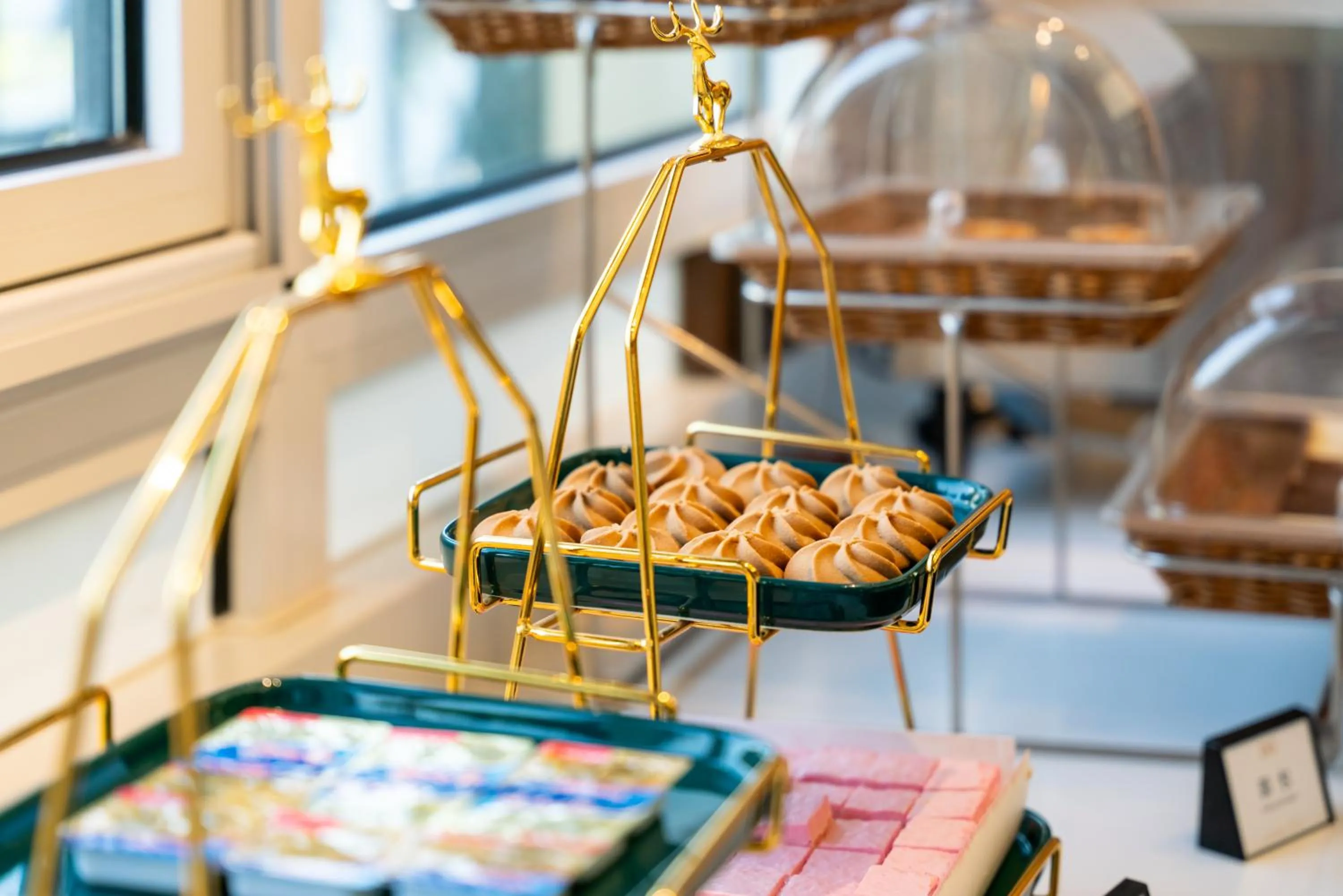 Food and drinks in Nost algia S Hotel Beijing Liangxiang University Town