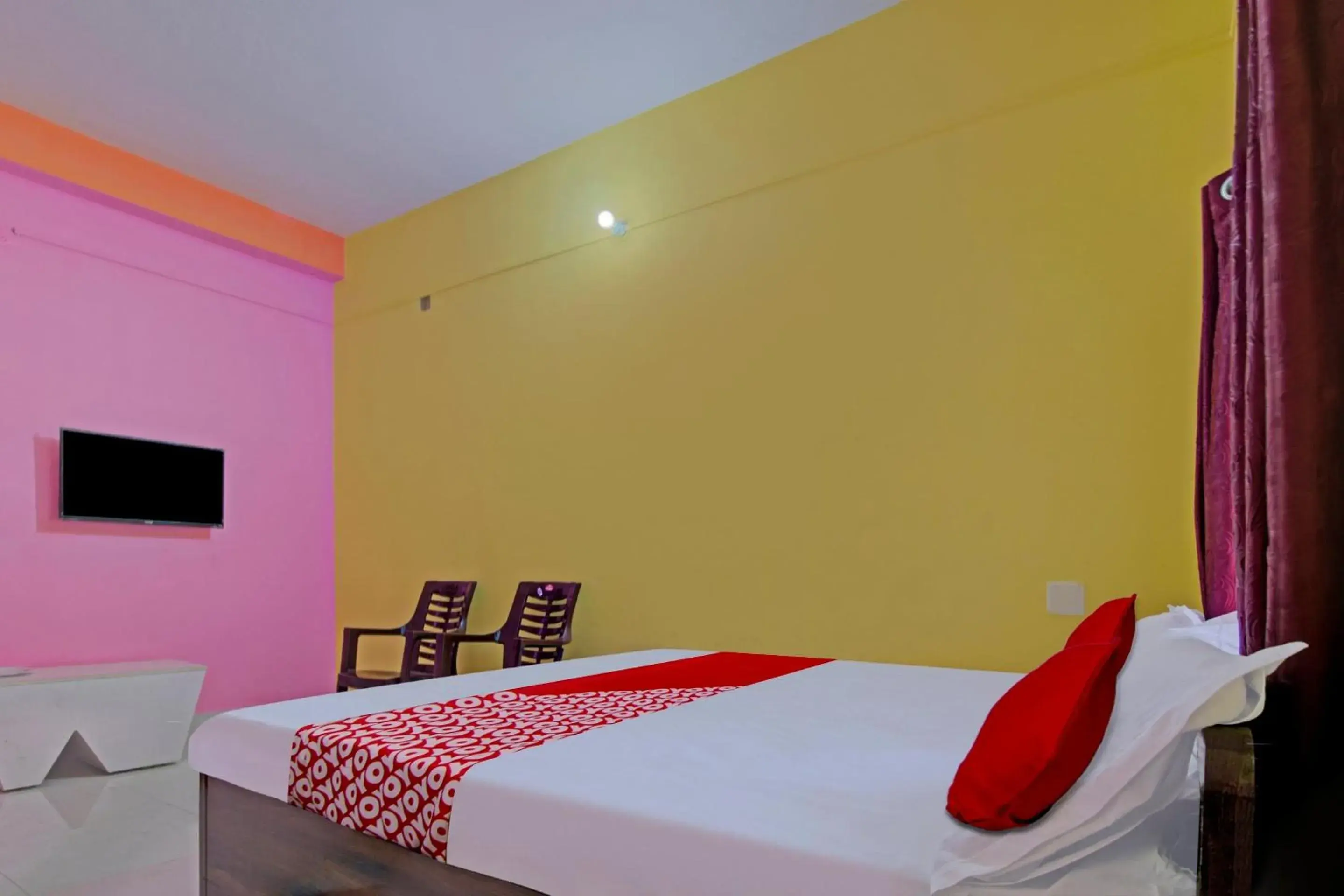 Classic Triple Room - single occupancy in Hotel O Tiger Inn near Adamas University Barasat Classic Triple Room - single occupancy in Hotel O Tiger Inn near Adamas University Barasat