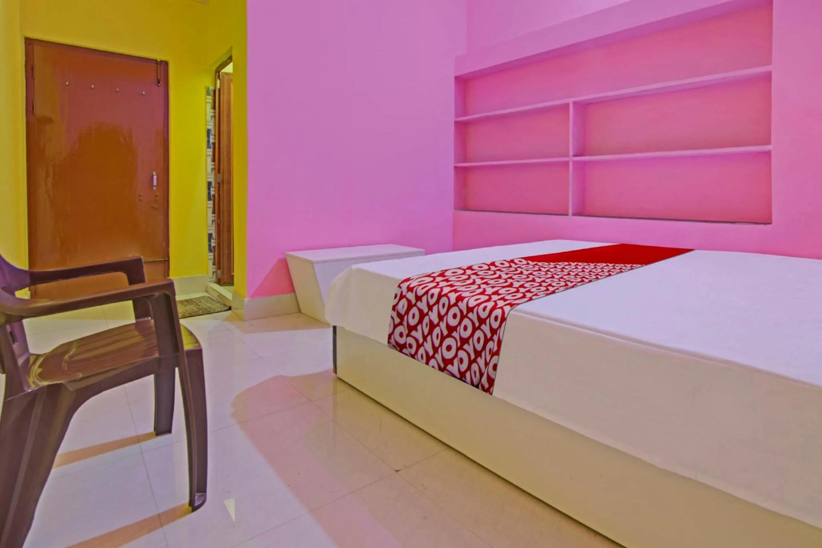 Bedroom, Bed in Hotel O Tiger Inn near Adamas University Barasat