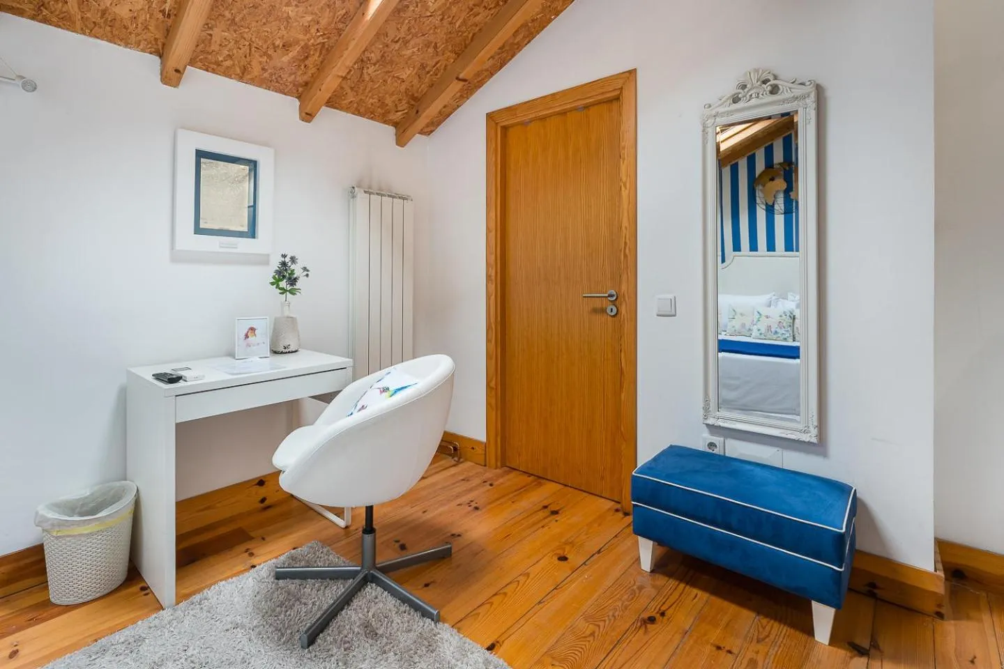 Bedroom in R3 Service - Five Senses in Coimbra