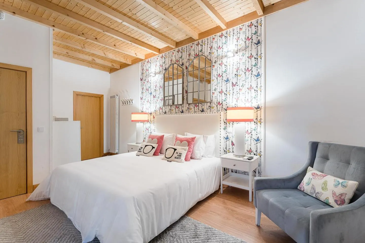 Bed in R3 Service - Five Senses in Coimbra