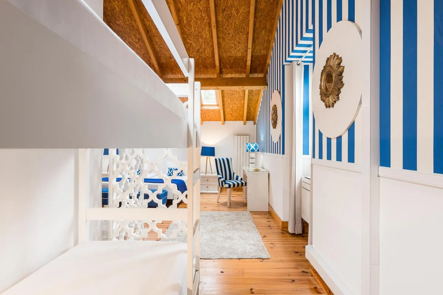 Bed in R3 Service - Five Senses in Coimbra