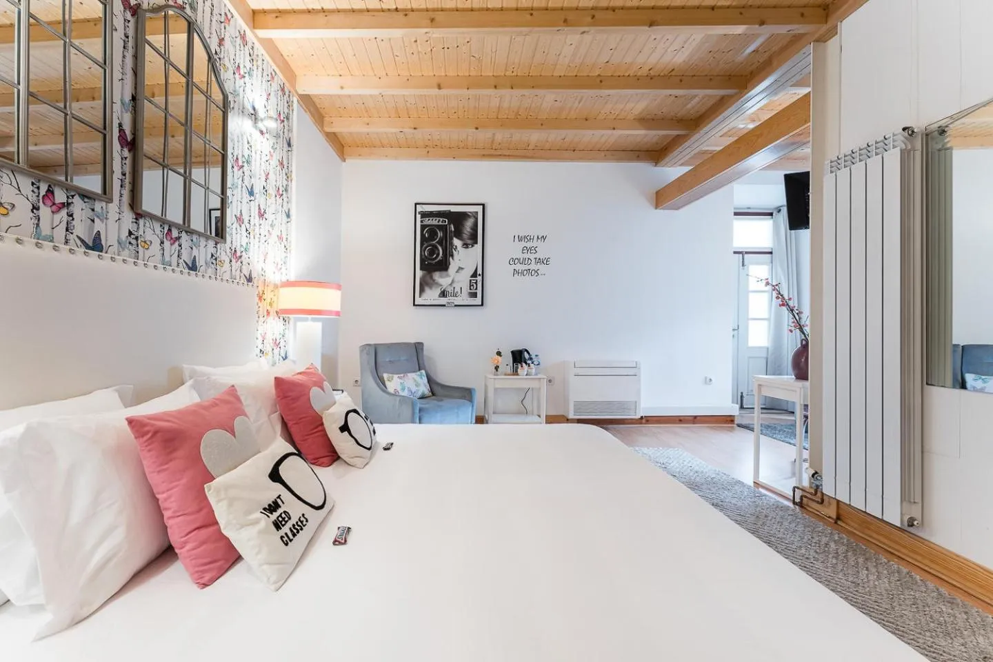 Bed in R3 Service - Five Senses in Coimbra