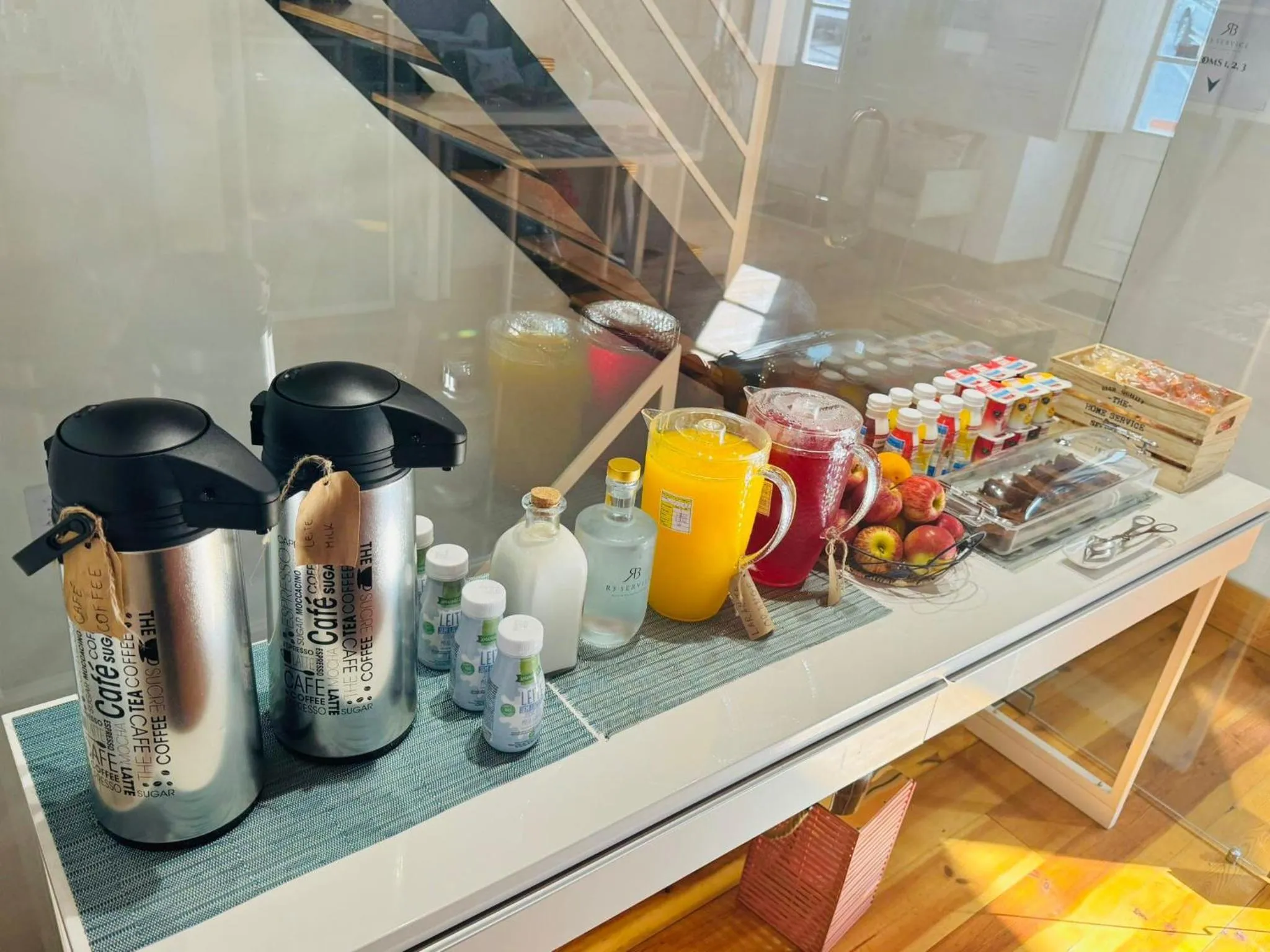 R3 Service - Five Senses in Coimbra