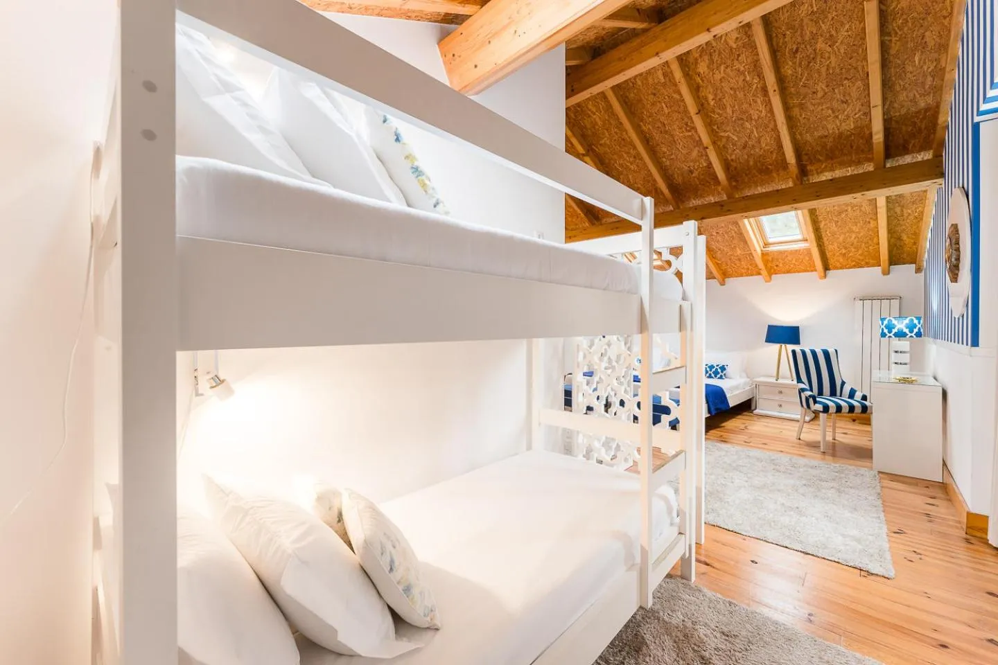 Bed in R3 Service - Five Senses in Coimbra