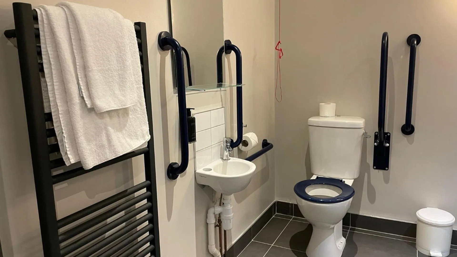 Shower in Marine Hotel Ballycastle