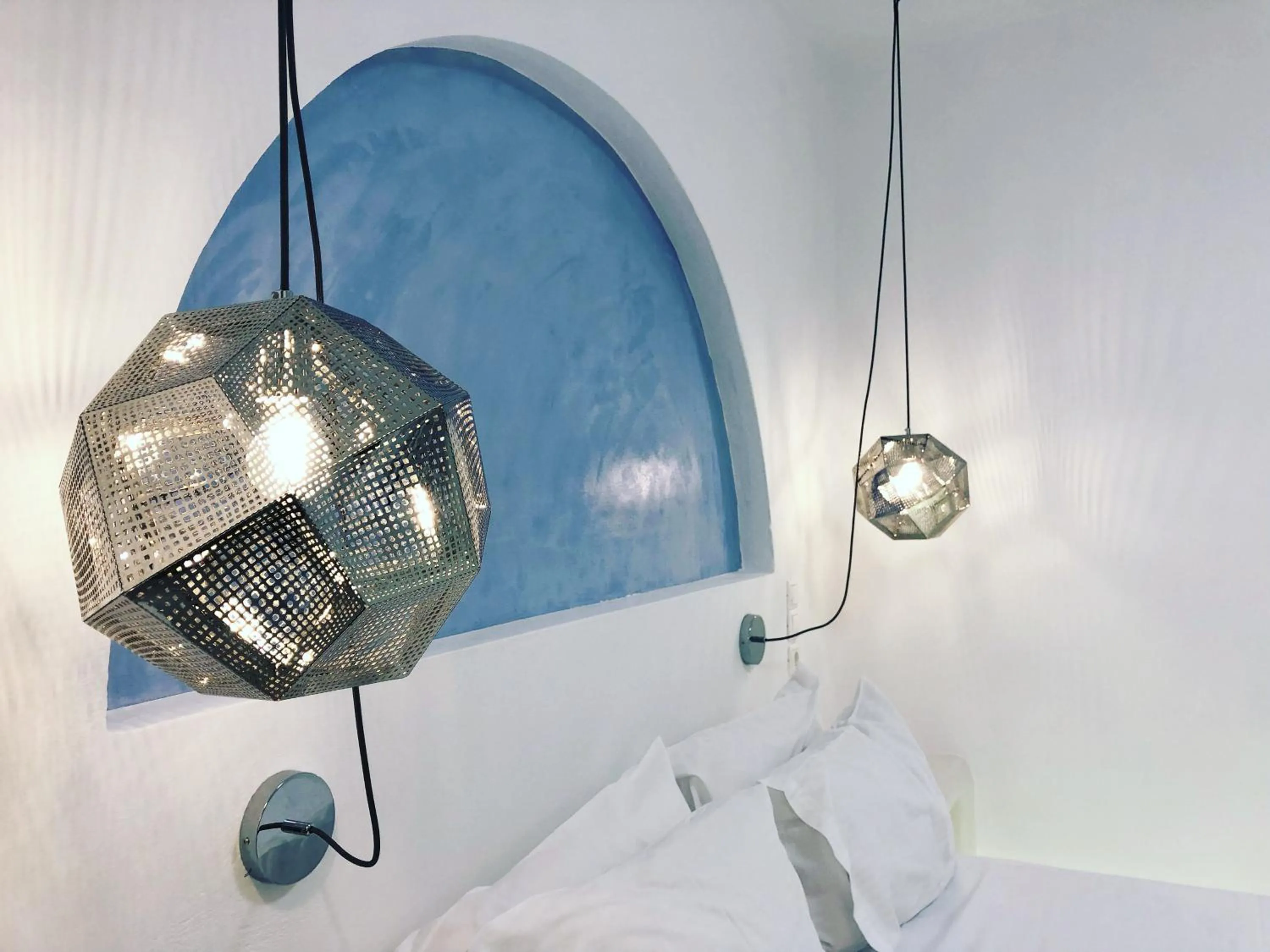 Decorative detail, Bed in Taki's Guests