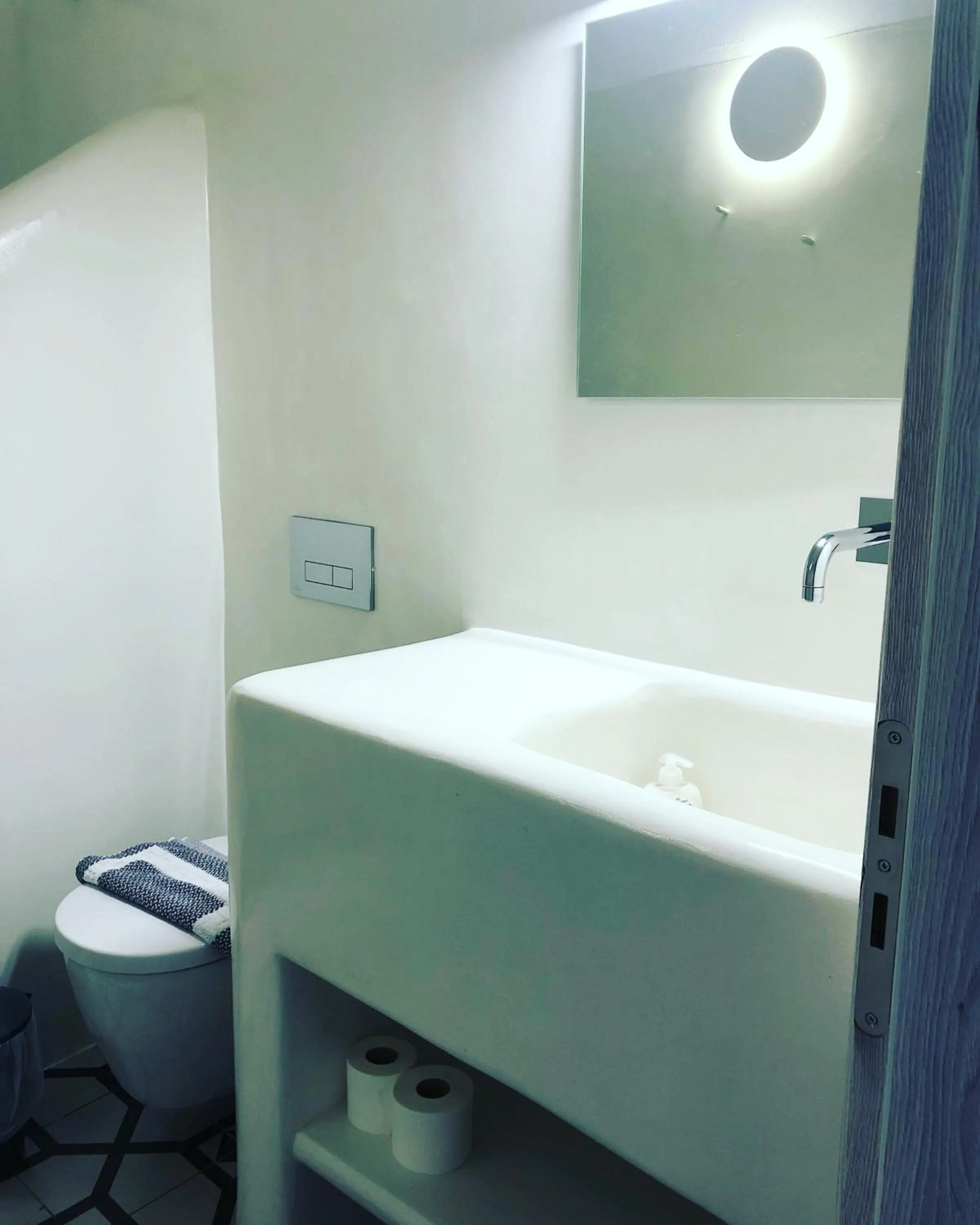 Bathroom in Taki's Guests