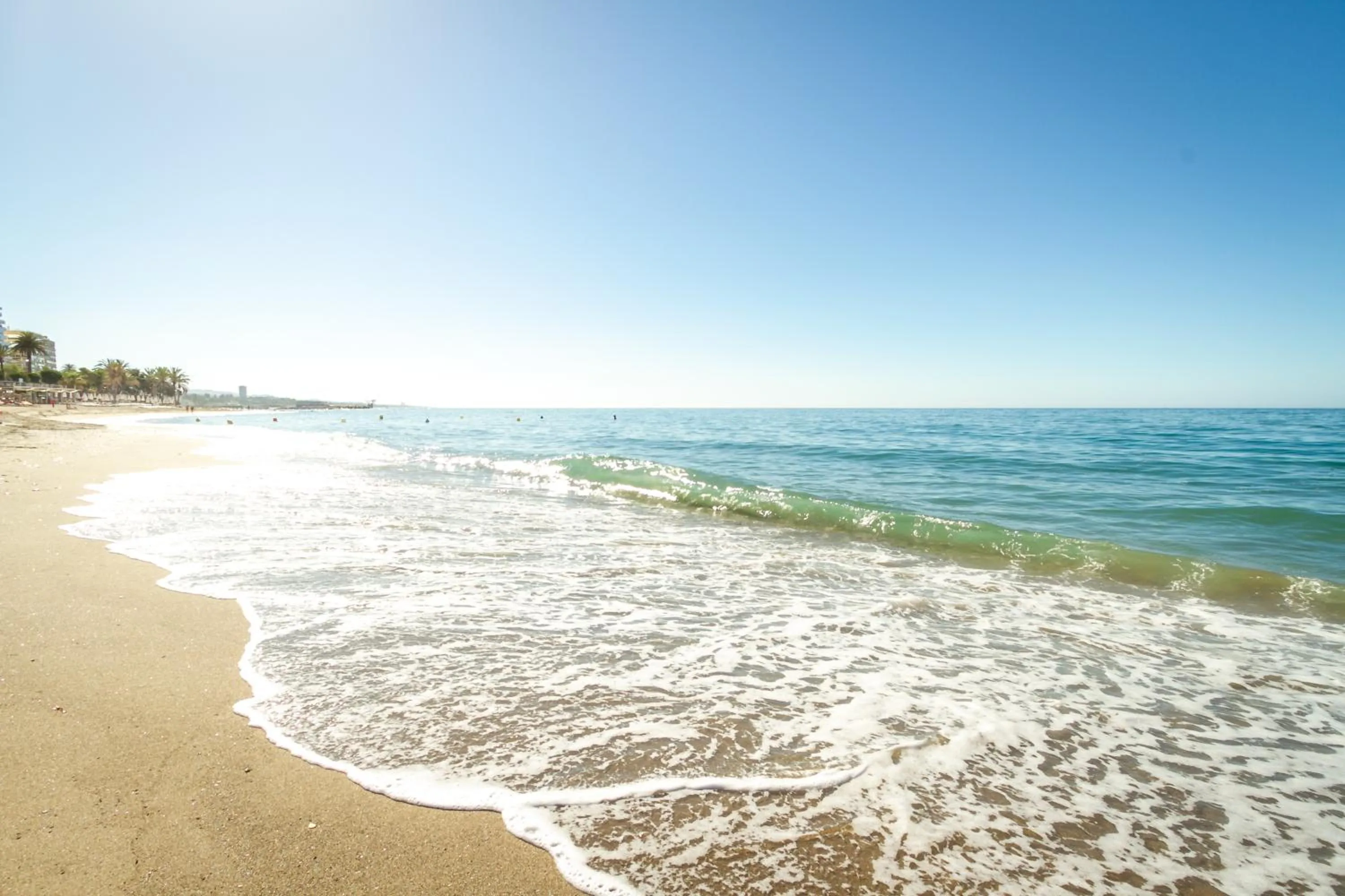 Day in MARBELLA BANUS SUITES - Marbella Centre Soriano 56 Suite Apartment
