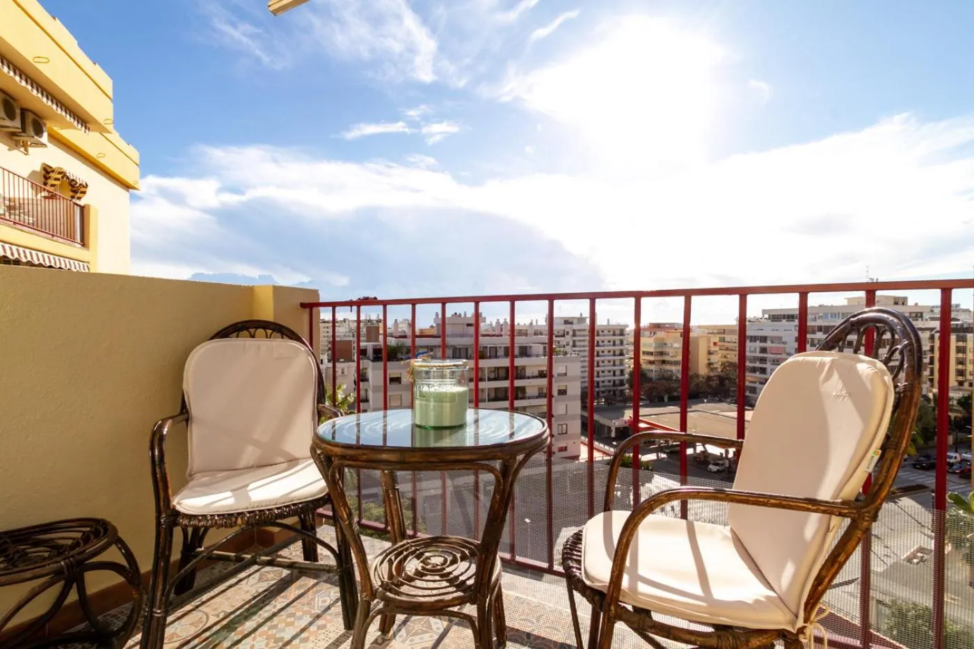 Day in MARBELLA BANUS SUITES - Marbella Centre Soriano 56 Suite Apartment
