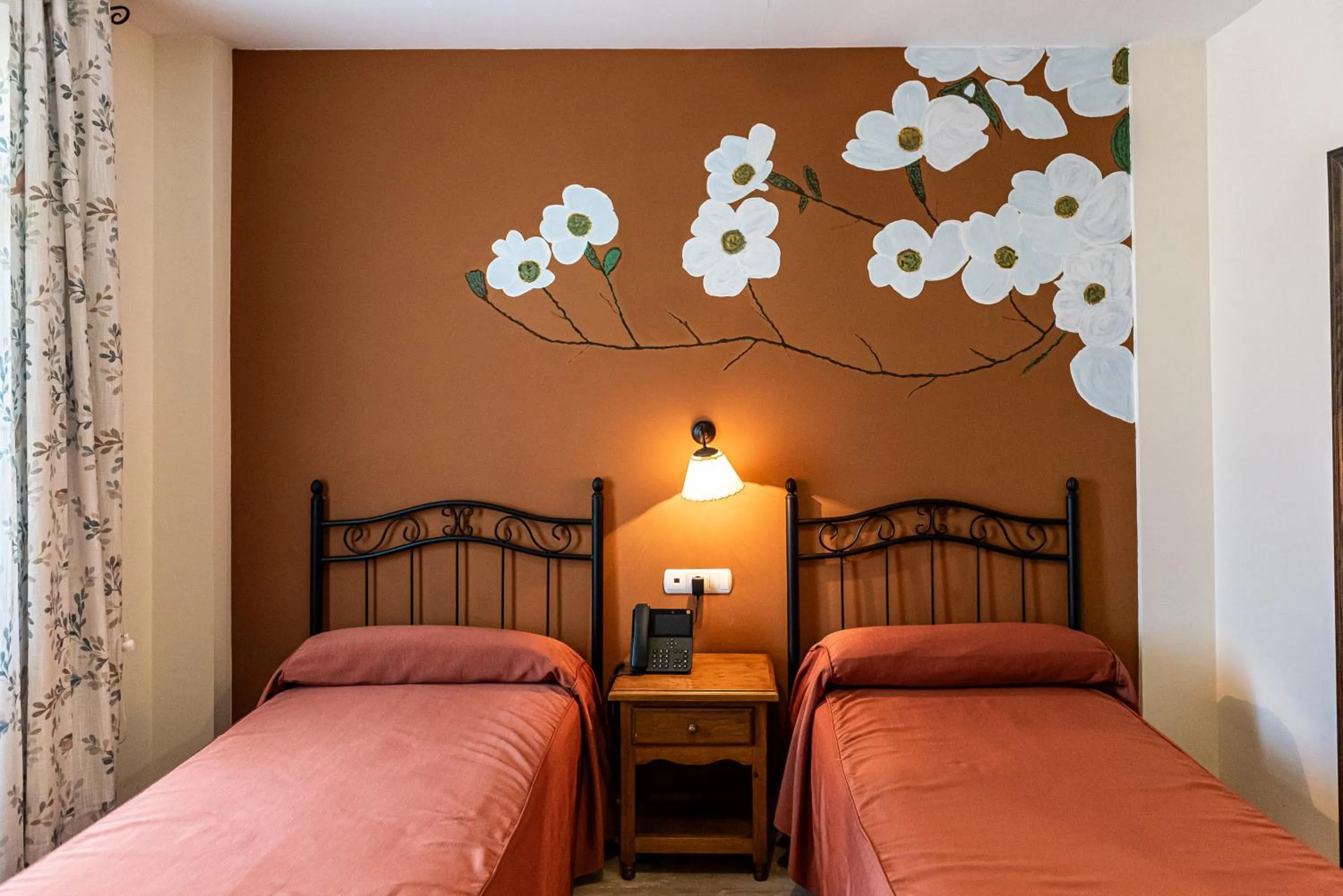 Bed in Hotel Las Rosas