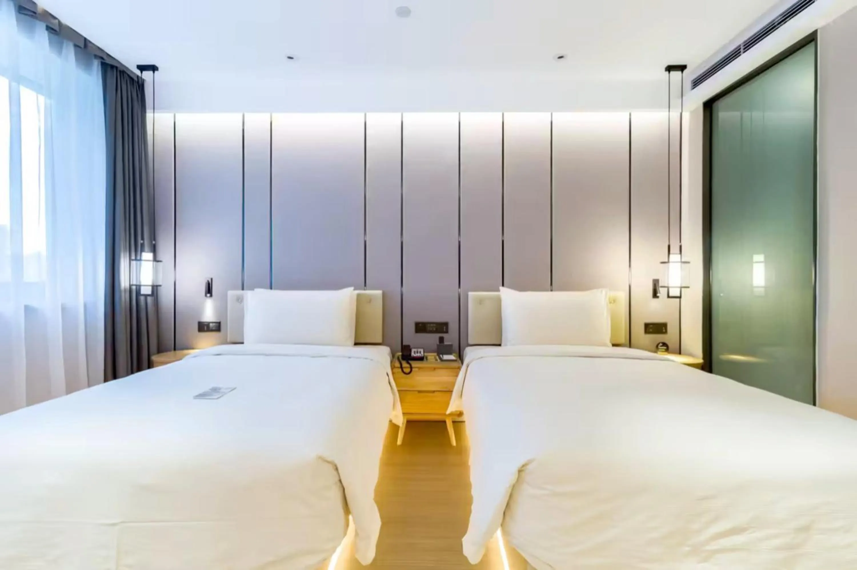 Bed in Atour Hotel Beijing Fuxingmen