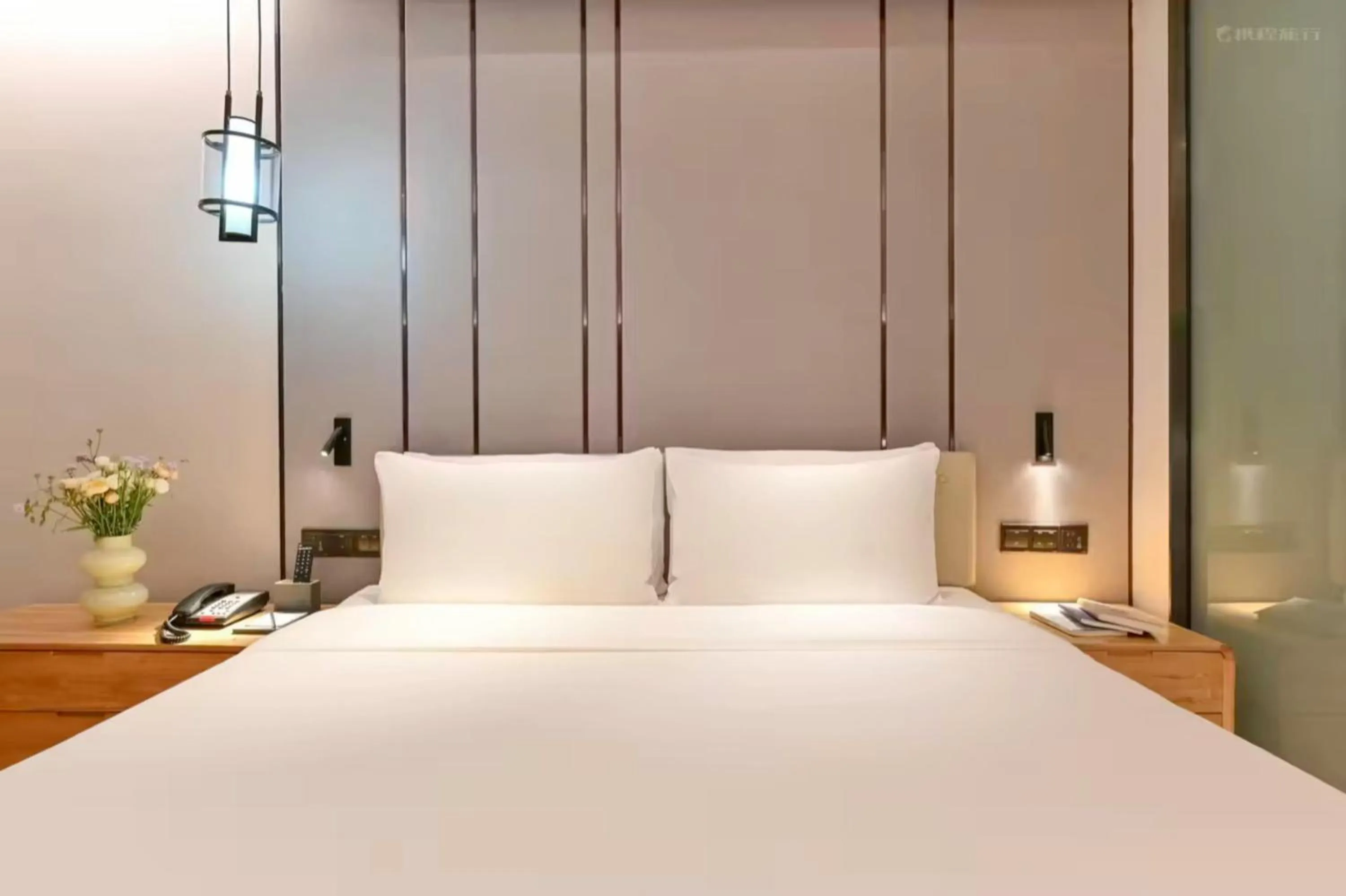 Bed in Atour Hotel Beijing Fuxingmen
