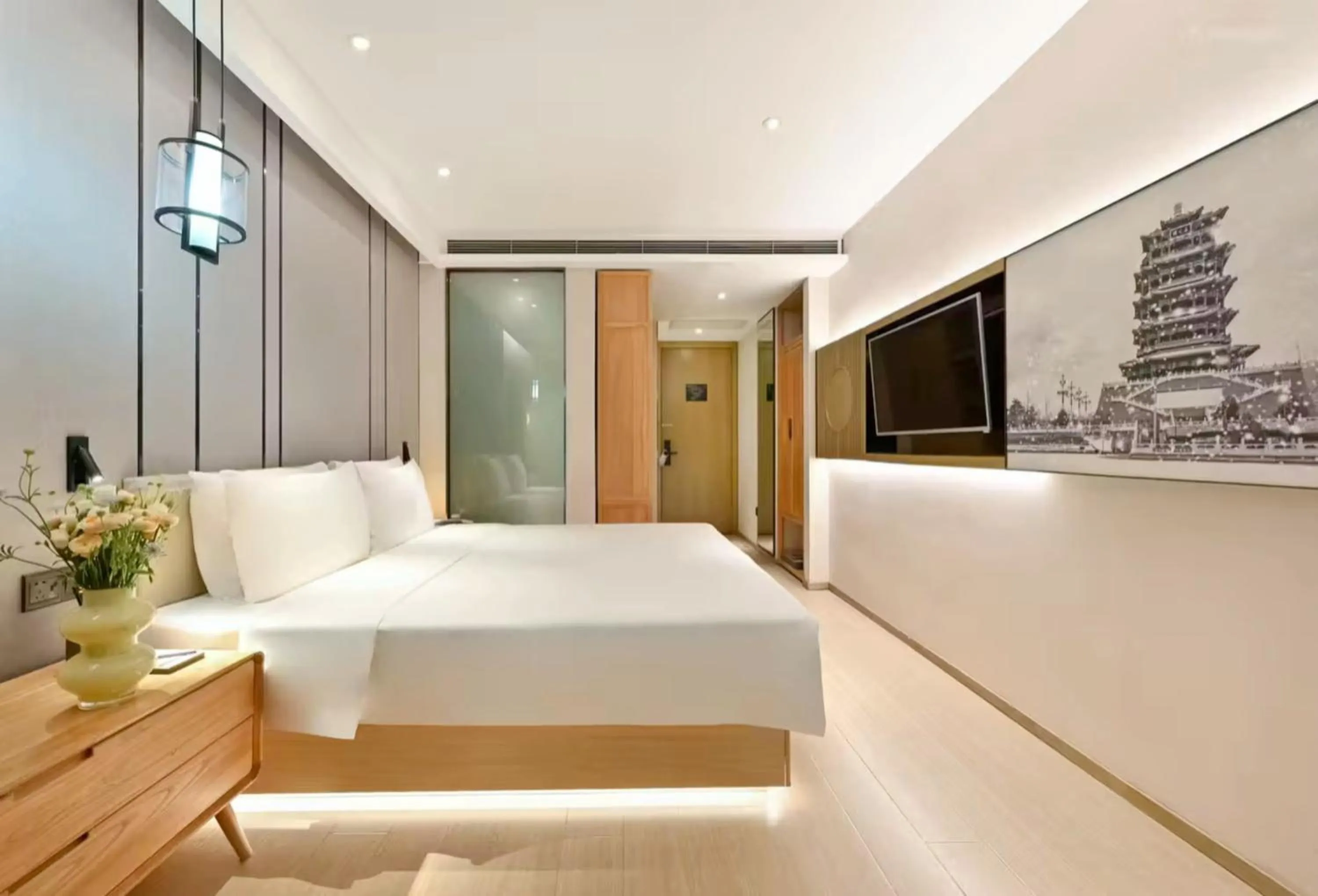 Photo of the whole room, Bed in Atour Hotel Beijing Fuxingmen