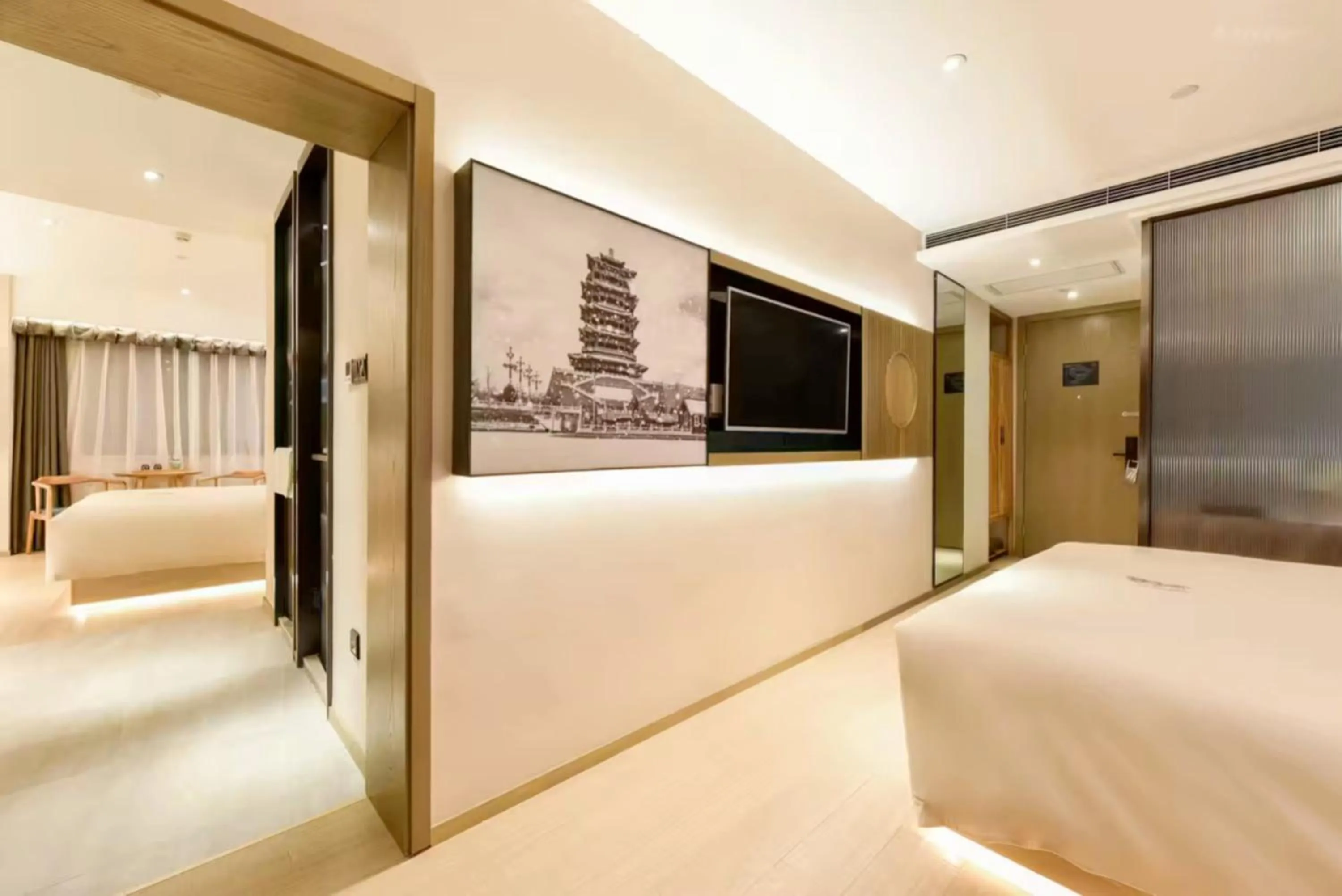 Photo of the whole room, Bed in Atour Hotel Beijing Fuxingmen