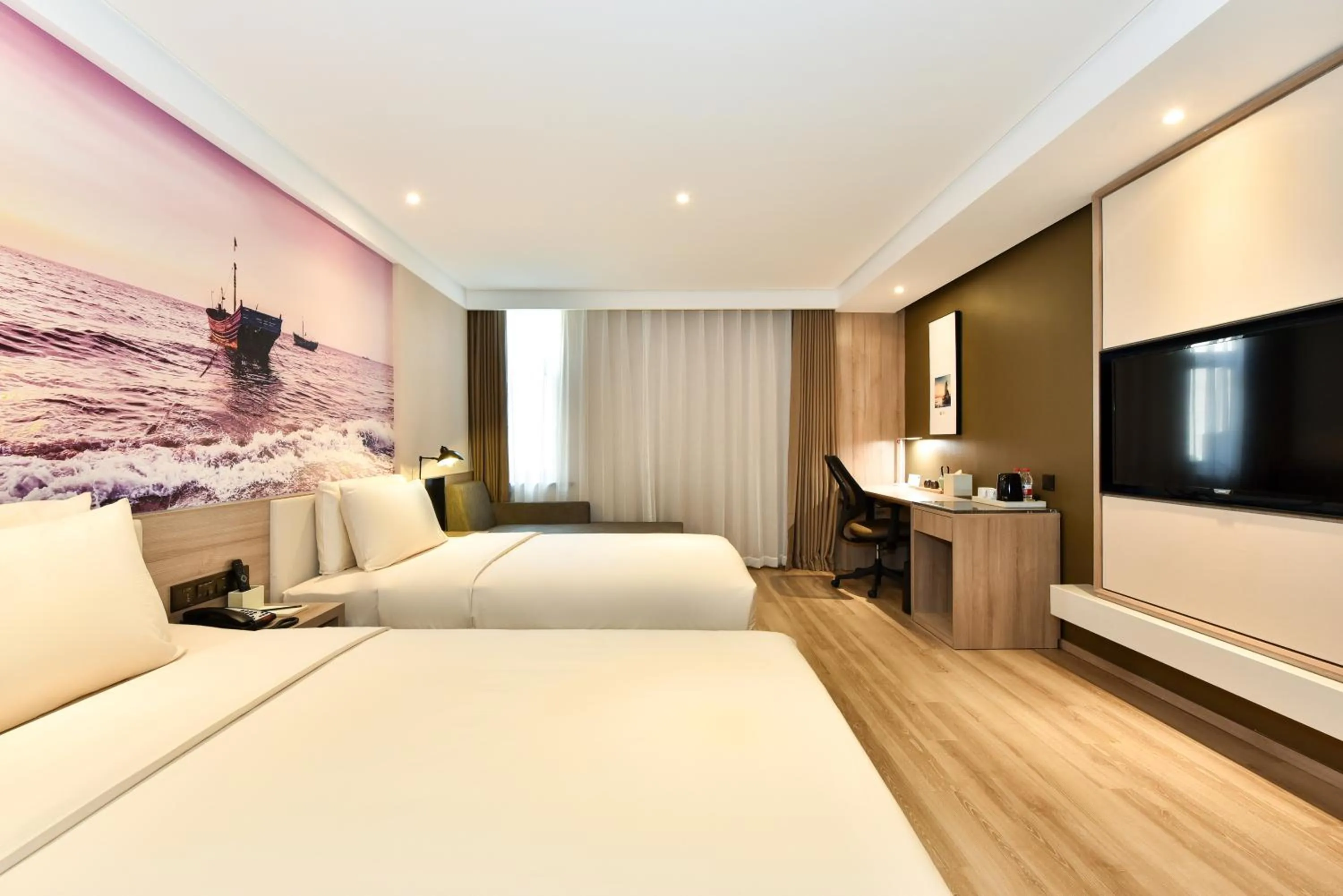 Photo of the whole room, Bed in Atour Hotel Dalian Development Zone Jinma Road