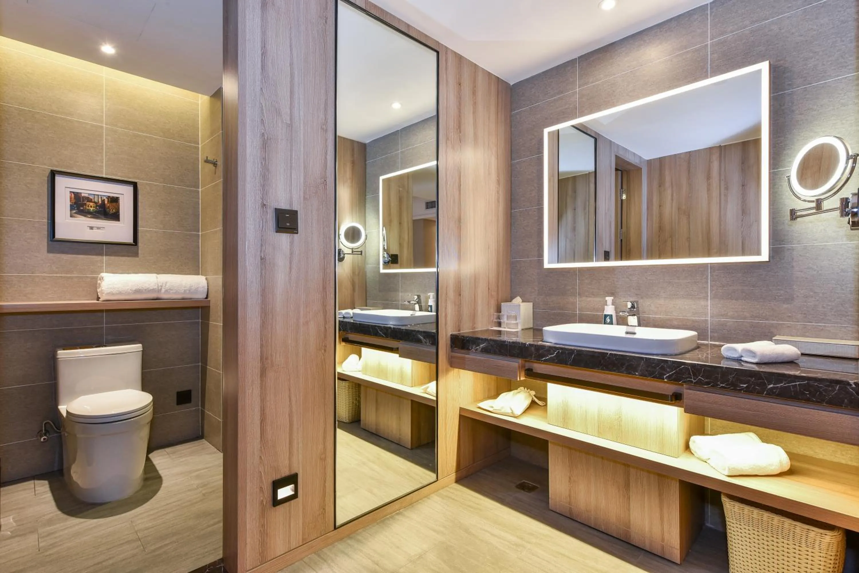 Toilet in Atour Hotel Dalian Development Zone Jinma Road