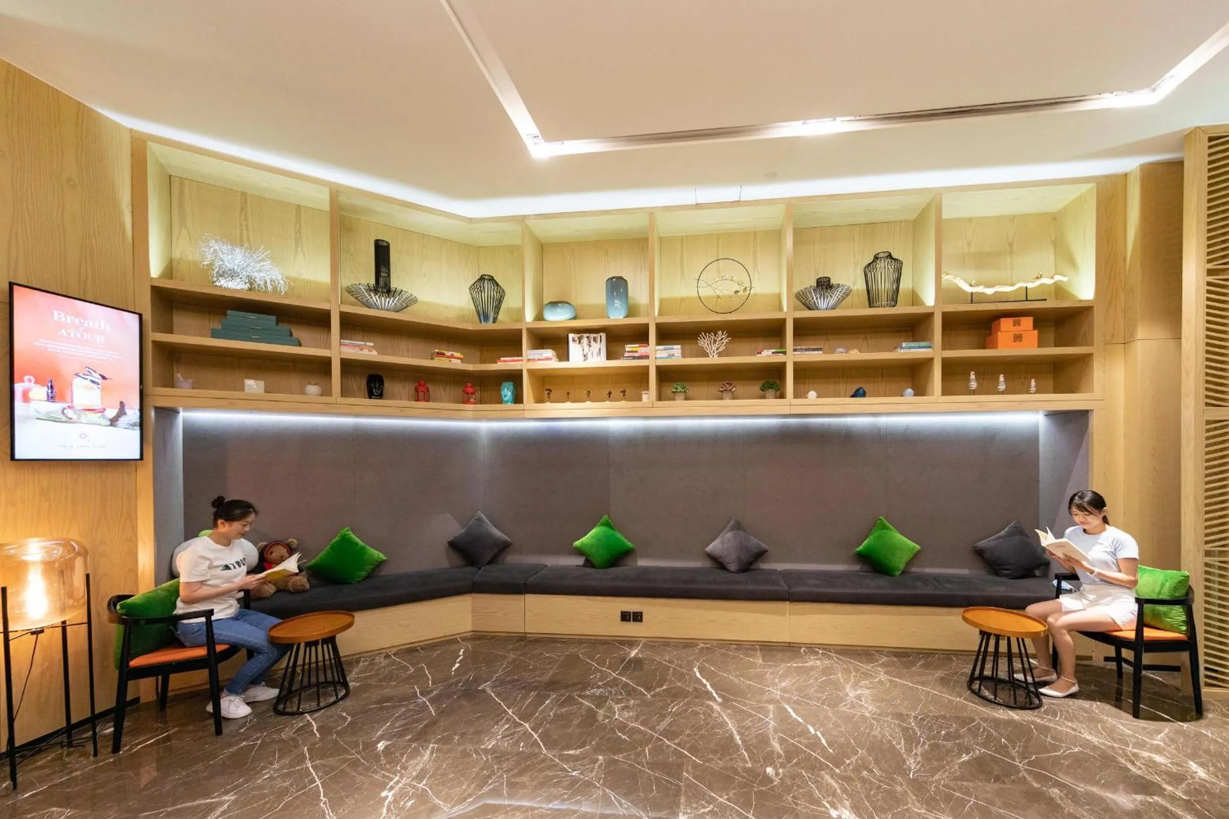 Atour Hotel Shanghai Lujiazui Babaiban