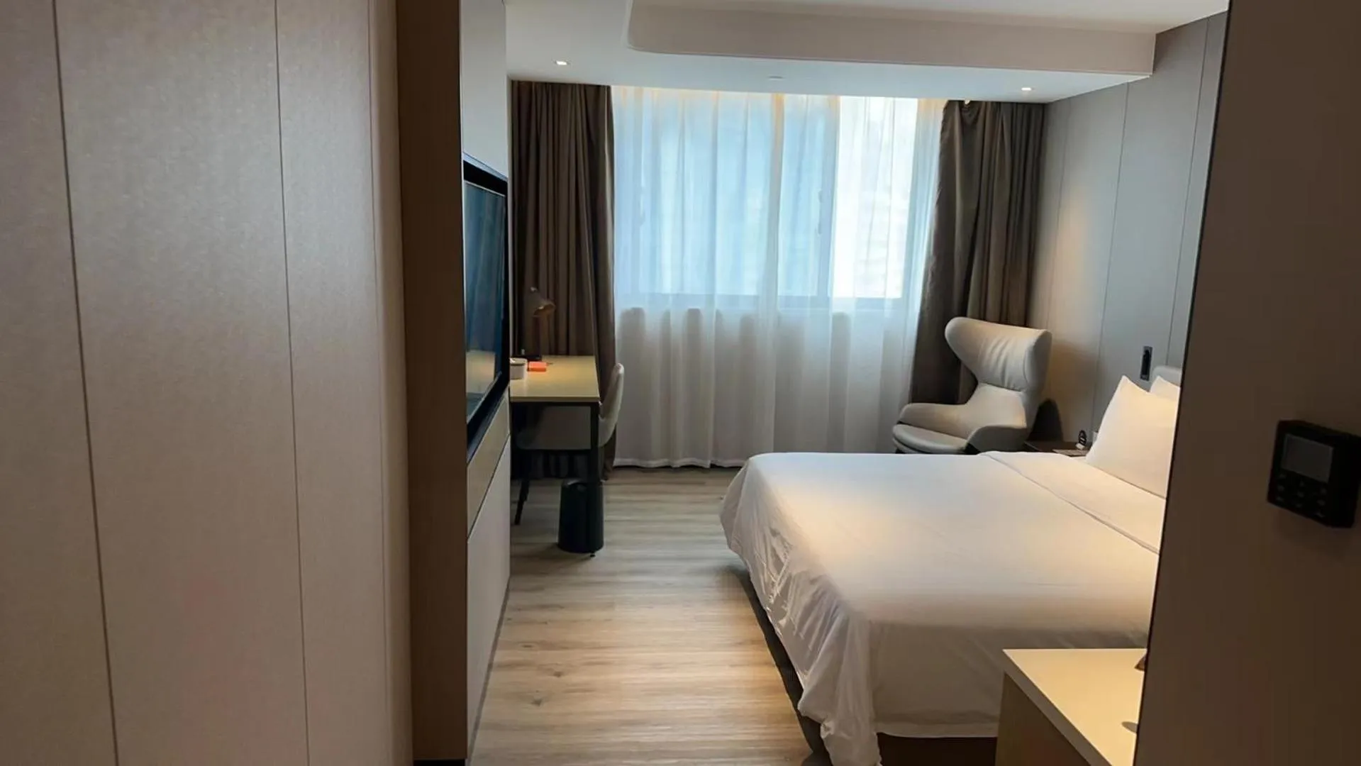 Bed in Atour Hotel Shanghai Lujiazui Babaiban