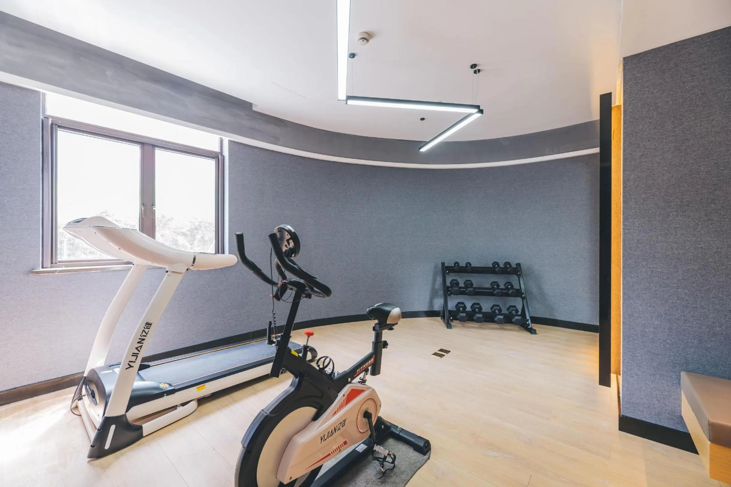 Fitness centre/facilities in Atour Hotel Shanghai New International Expo Center Maglev Station