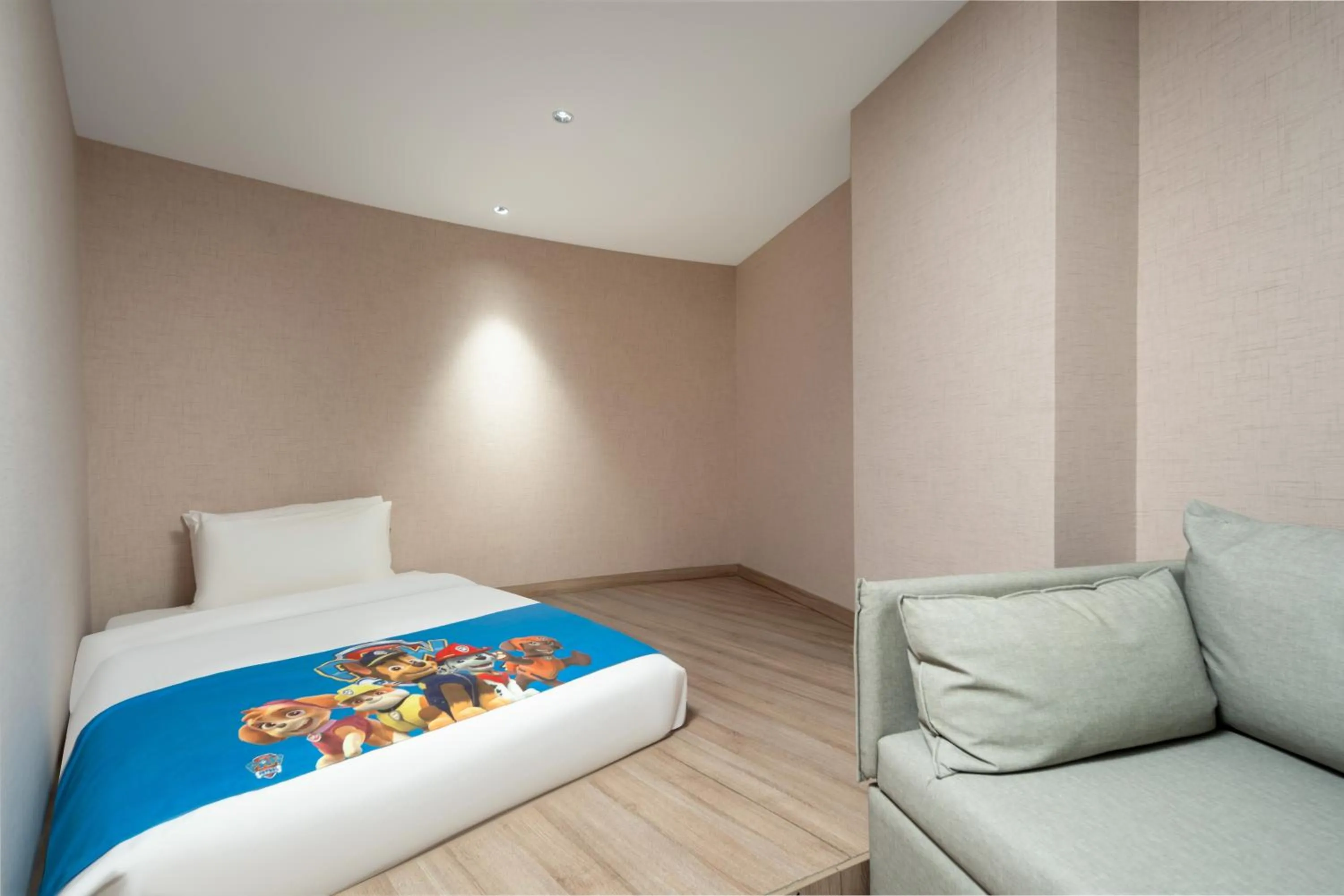 Bed in Atour Hotel Qingdao Olympic Sailing Center May Fourth Square