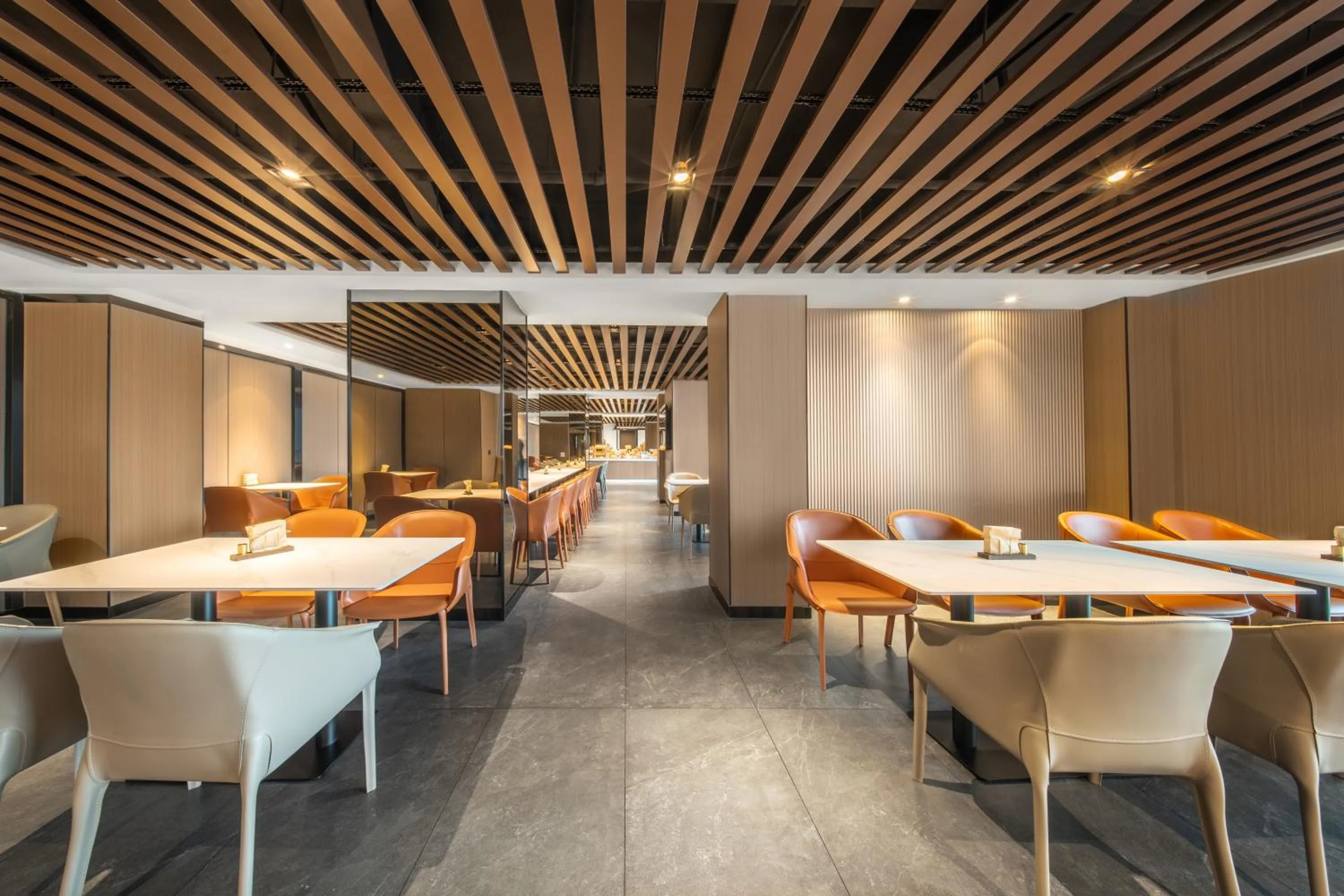 Breakfast in Atour Hotel Chongqing Hongyadong Riverview