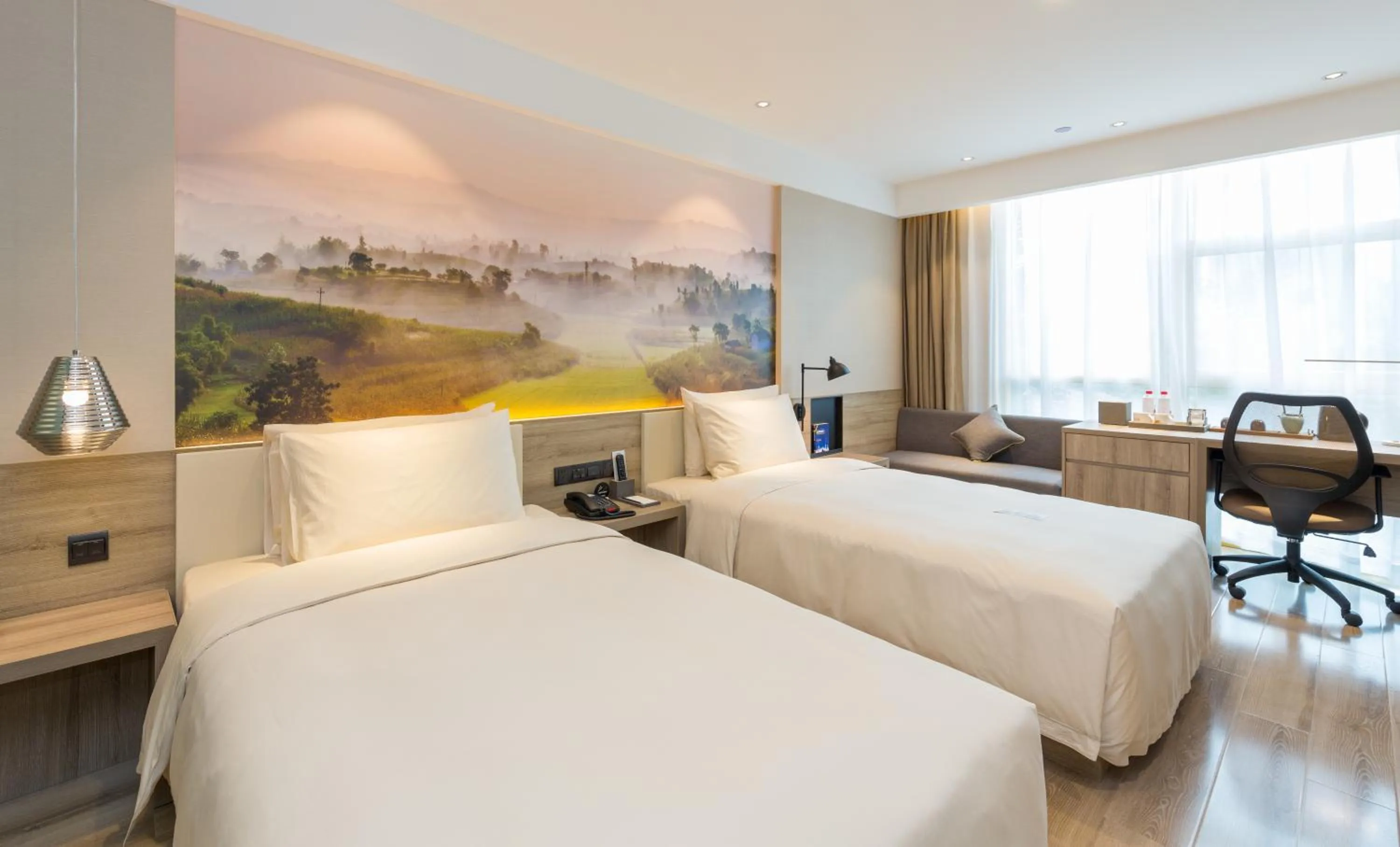 Bedroom, Bed in Atour Hotel Chongqing Hongyadong Riverview