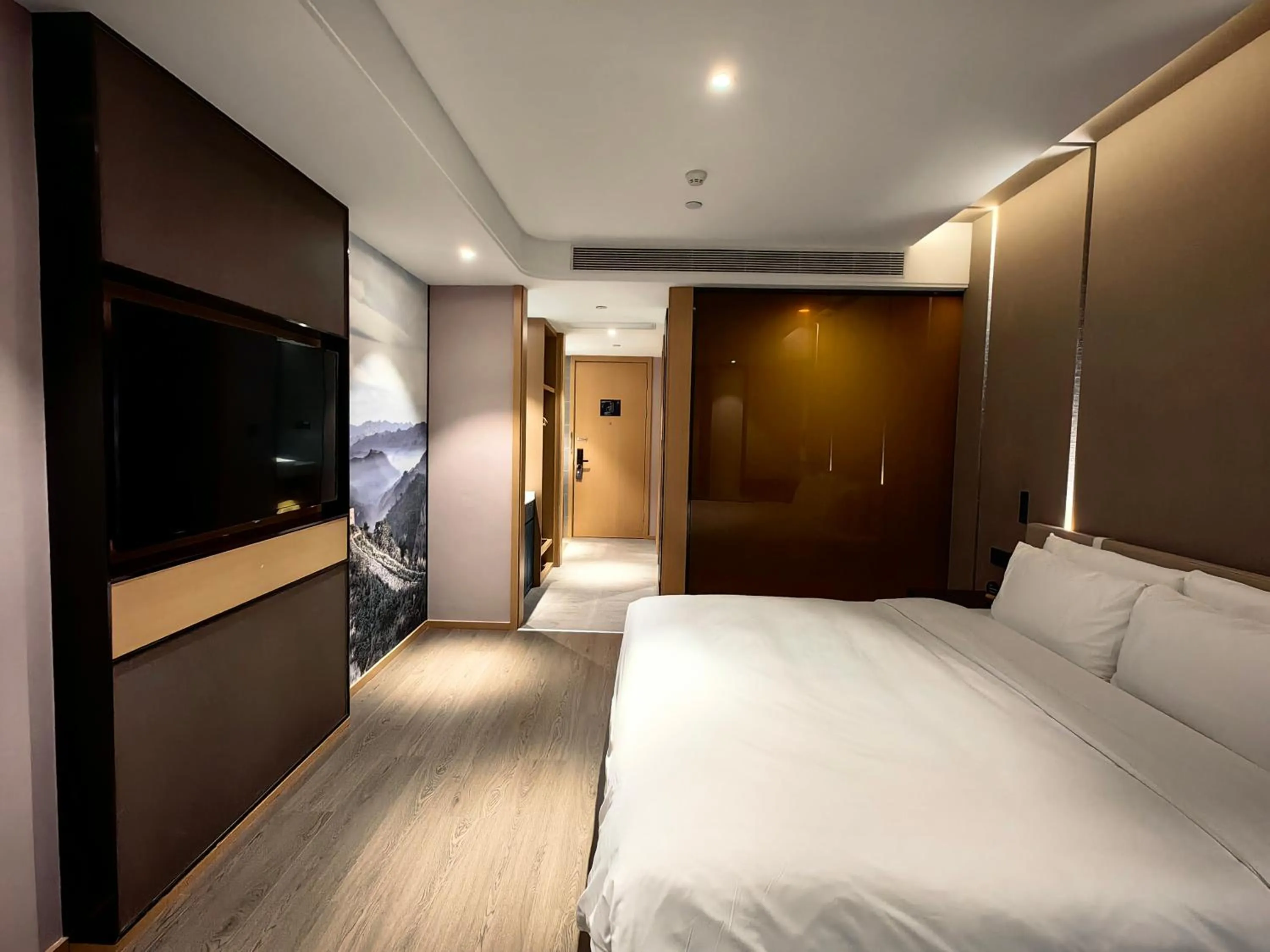 Bed in Atour Hotel Beijing Chaoyangmen