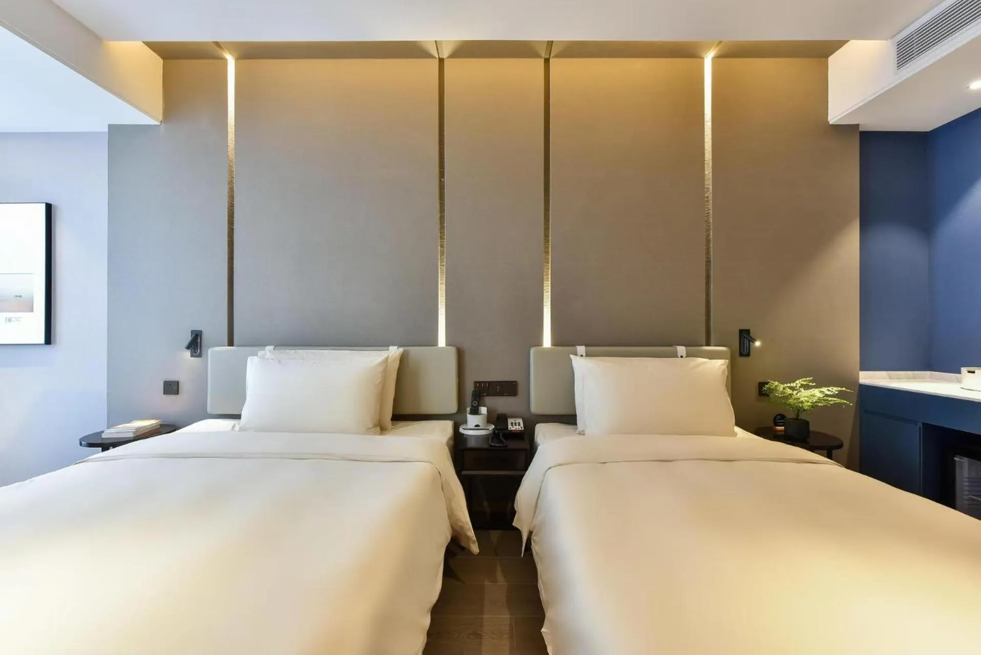 Bed in Atour Hotel Beijing Chaoyangmen