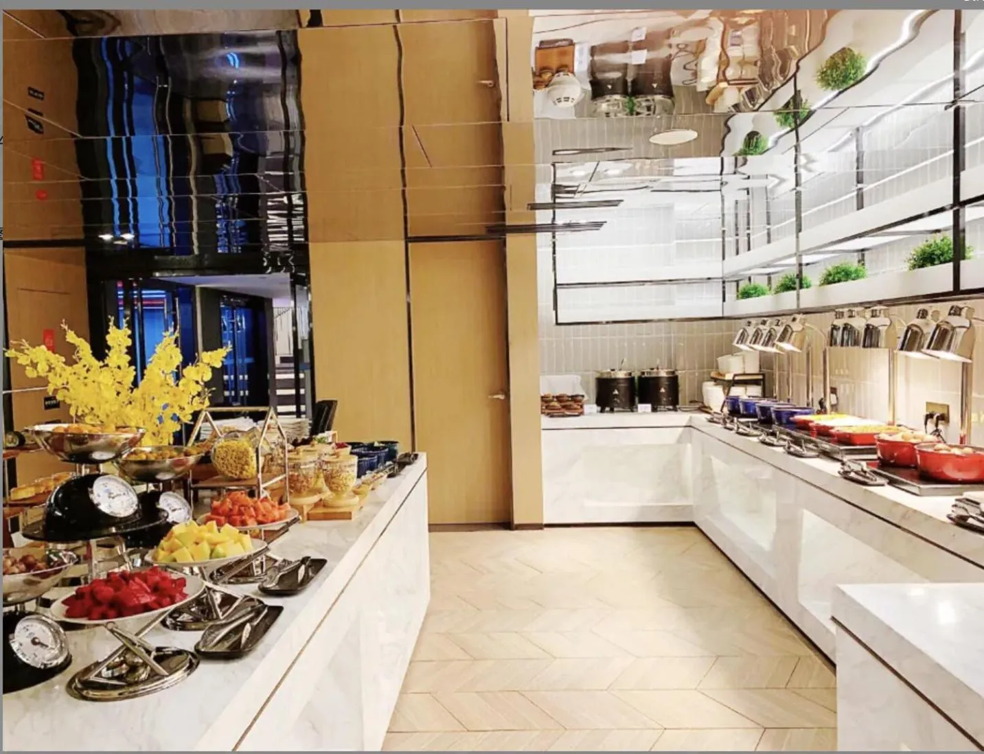 Restaurant/places to eat in Atour Hotel Beijing Chaoyangmen