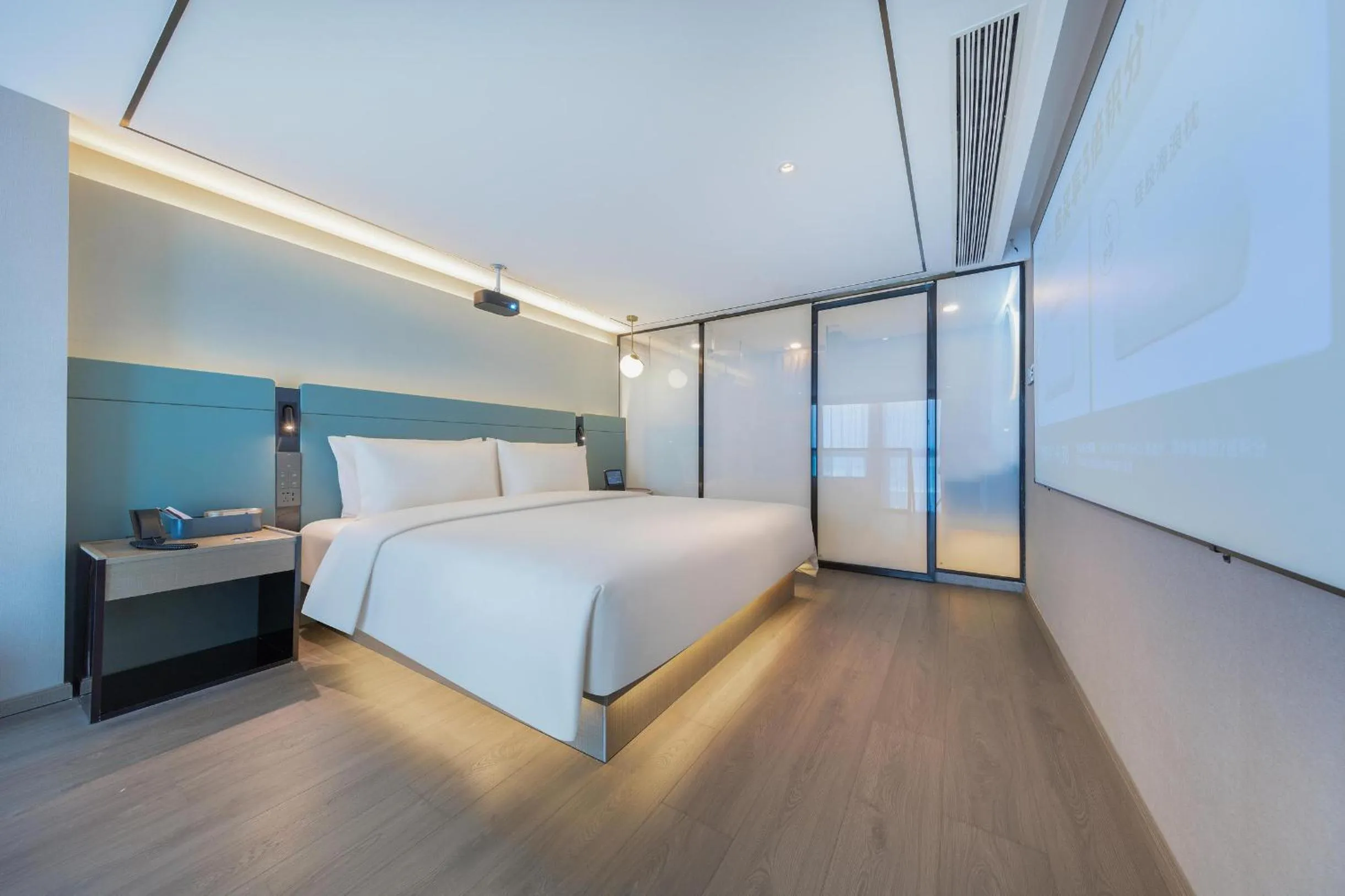 Bed in Atour S Hotel Tianjin Binjiang Road Hanglung Plaza