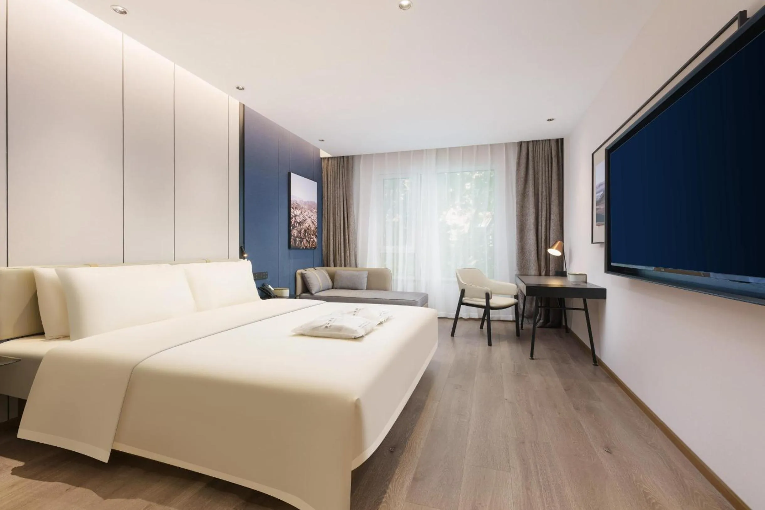 Bed in Atour Hotel Dalian Airport