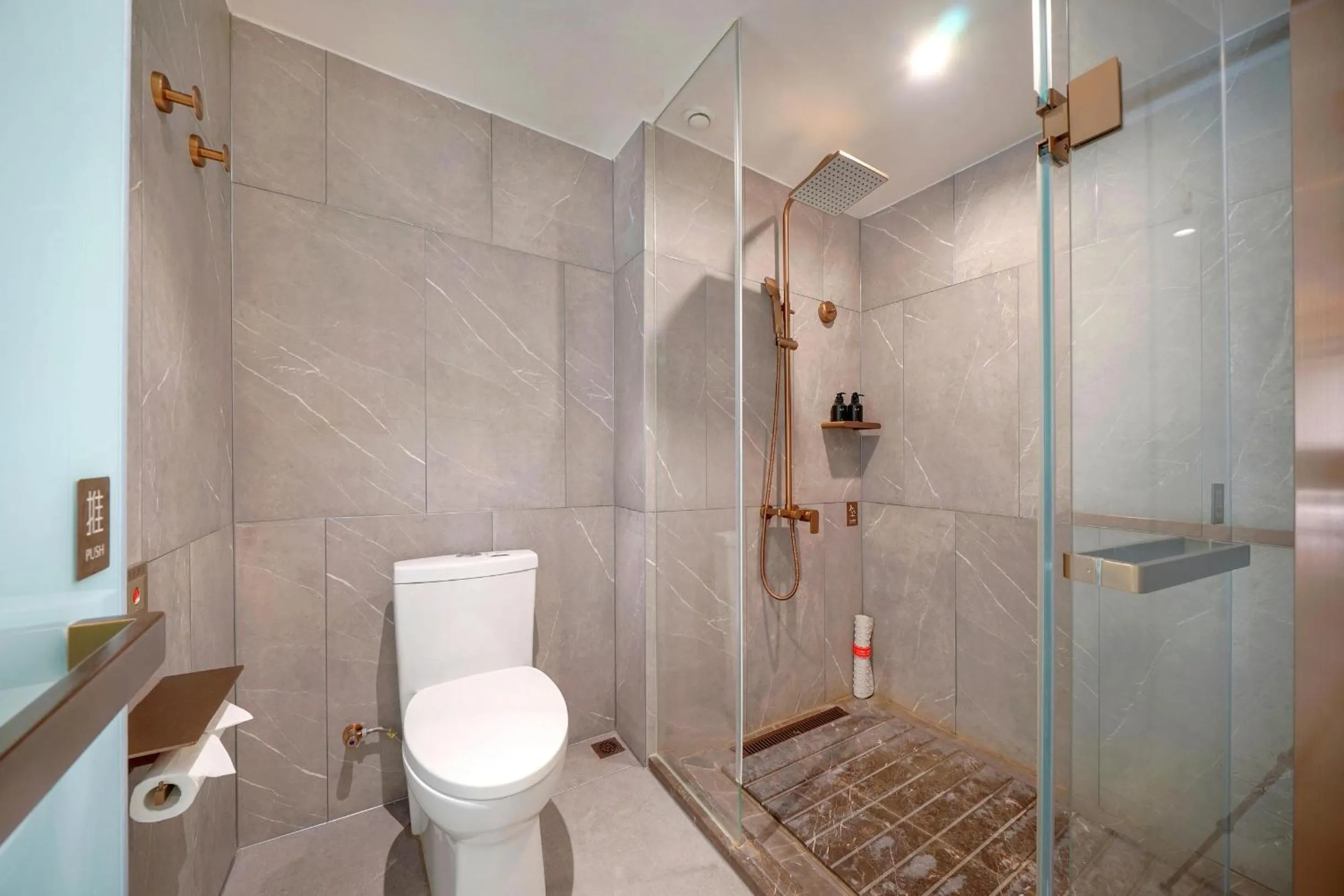 Atour X Hotel Harbin West Railway Station