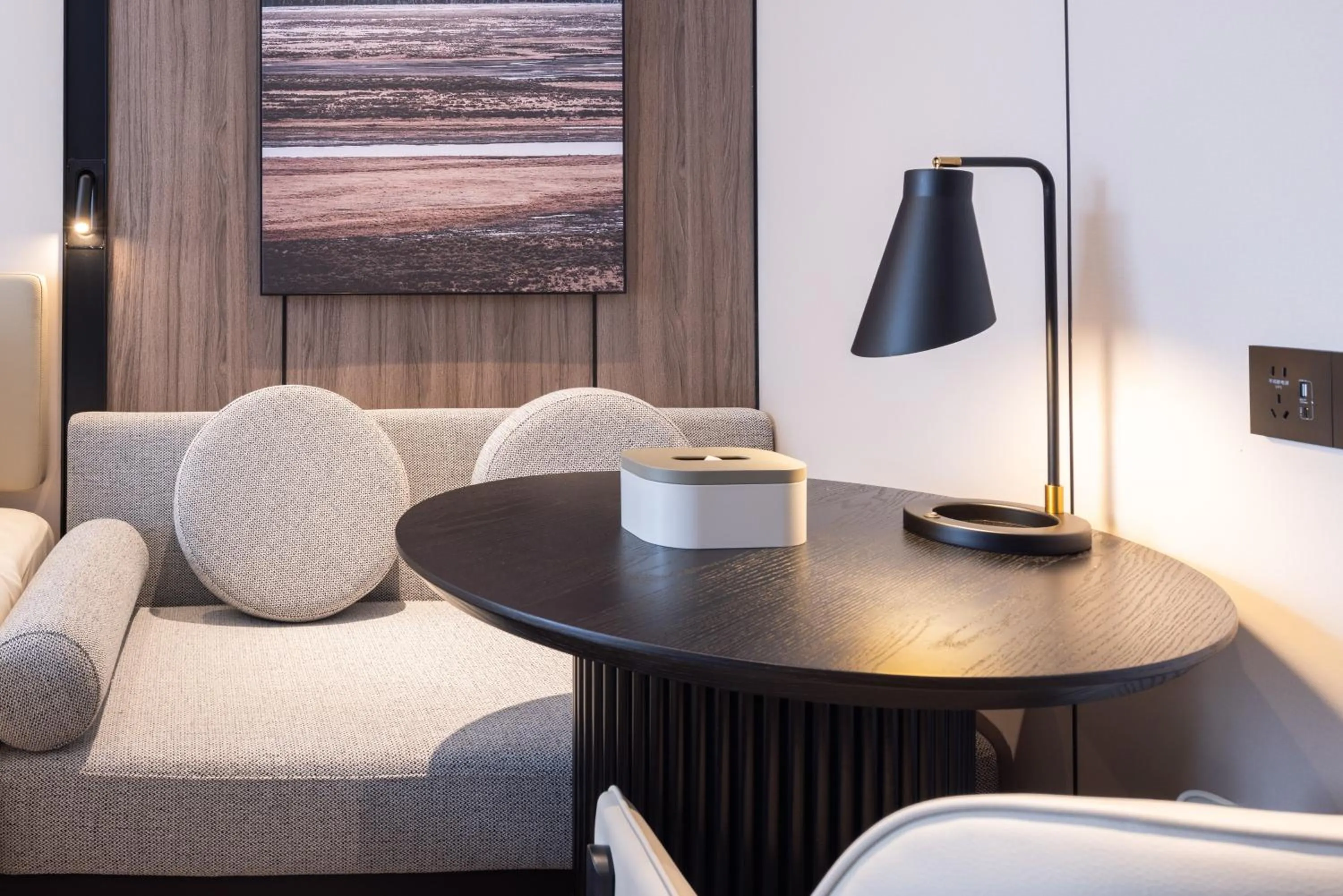 Seating area in Atour X Hotel The Bund East Nanjing Road