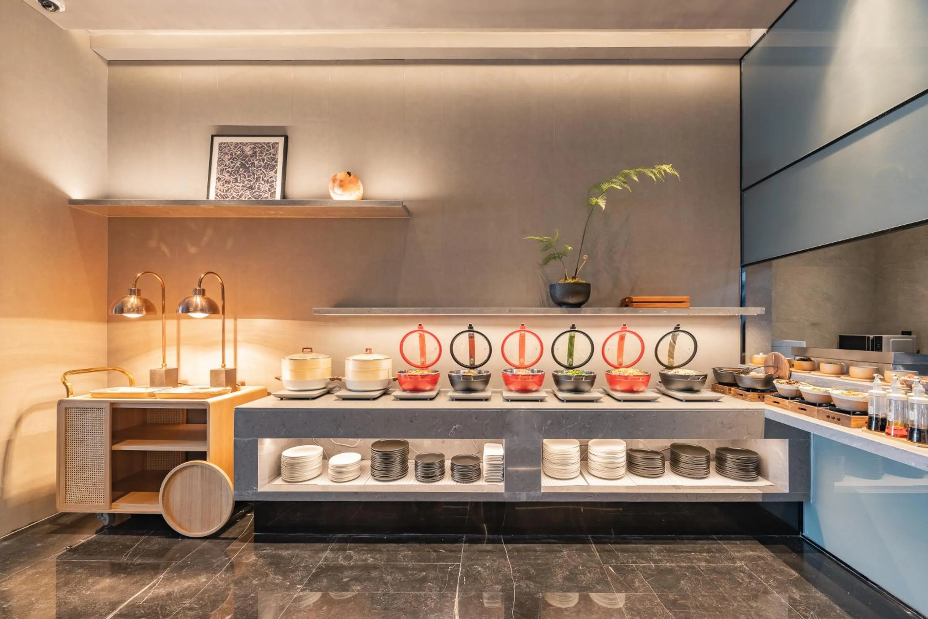 Restaurant/places to eat in Atour S Hotel Shanghai Lujiazui Expo Center