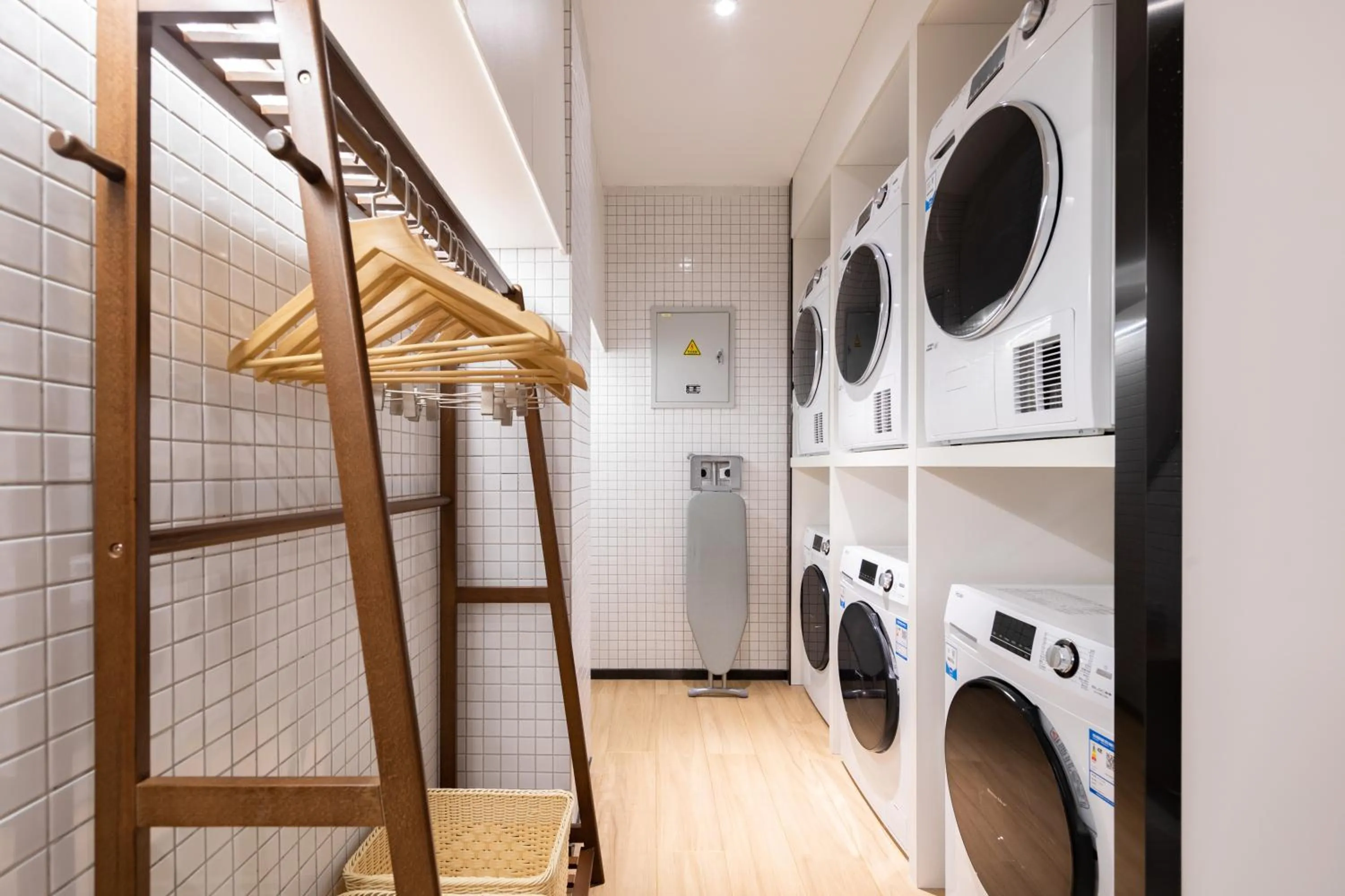 washing machine in Atour Hotel Suzhou Guanqian Street Leqiao Station