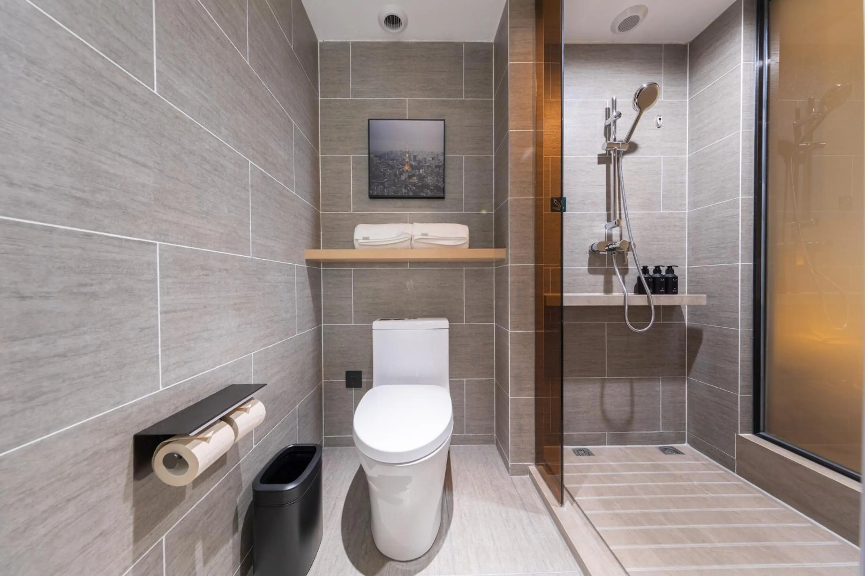 Toilet in Atour Hotel Suzhou Guanqian Street Leqiao Station