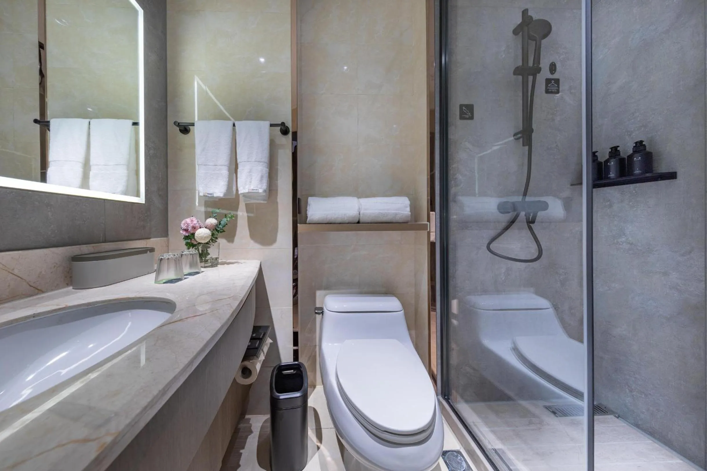 Atour X Hotel Ningbo Railway Station Liuting Street