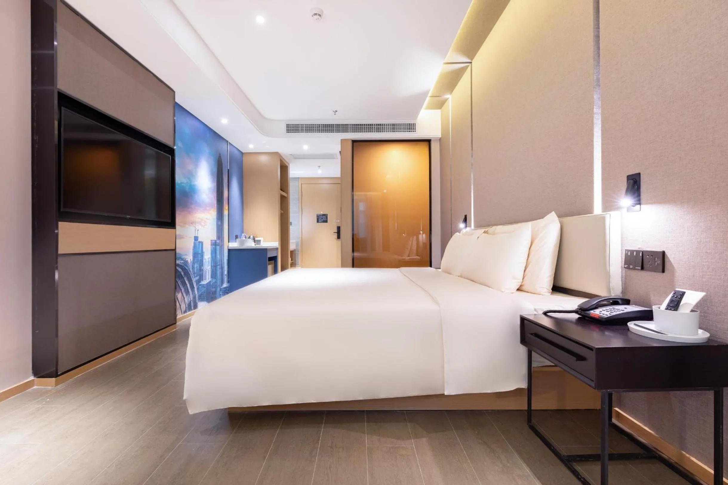 Bed in Atour Hotel Shenzhen Shajing International Convention and Exhibition Center