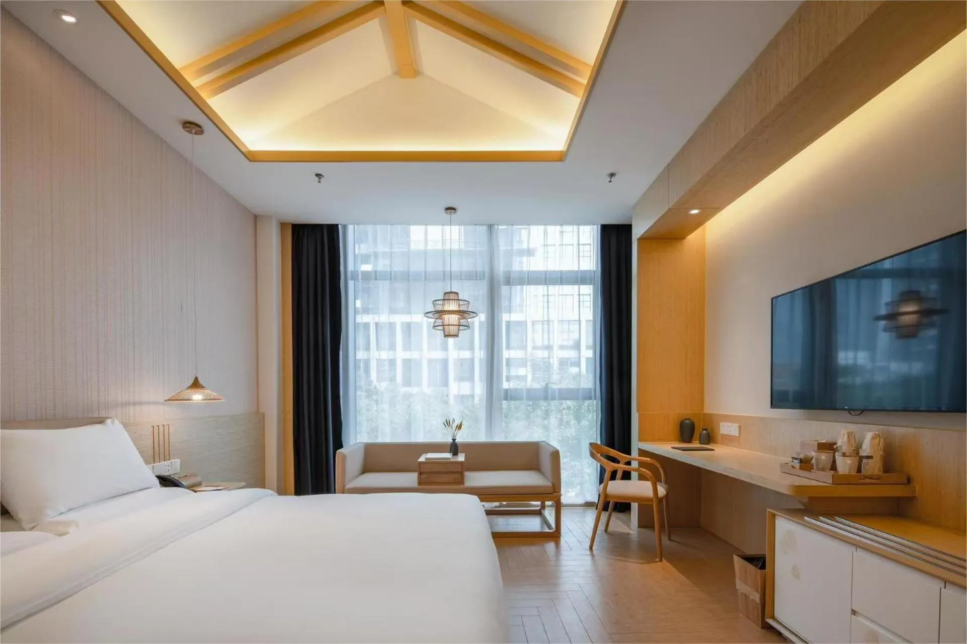 Photo of the whole room, Bed in Atour X Hotel Shenzhen Futian CBD Chegongmiao