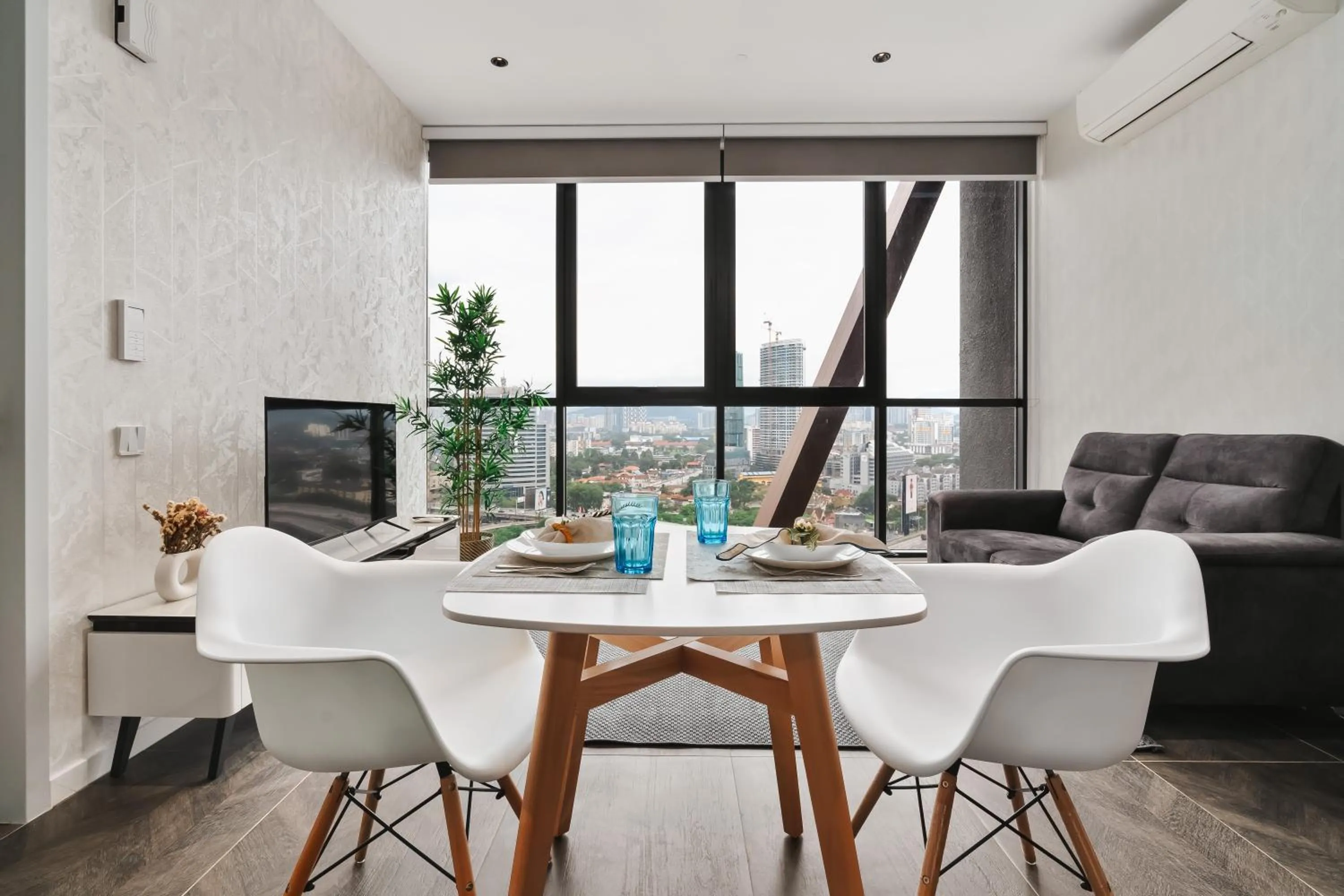 TV and multimedia in Scarletz KLCC Apartments by soulasia