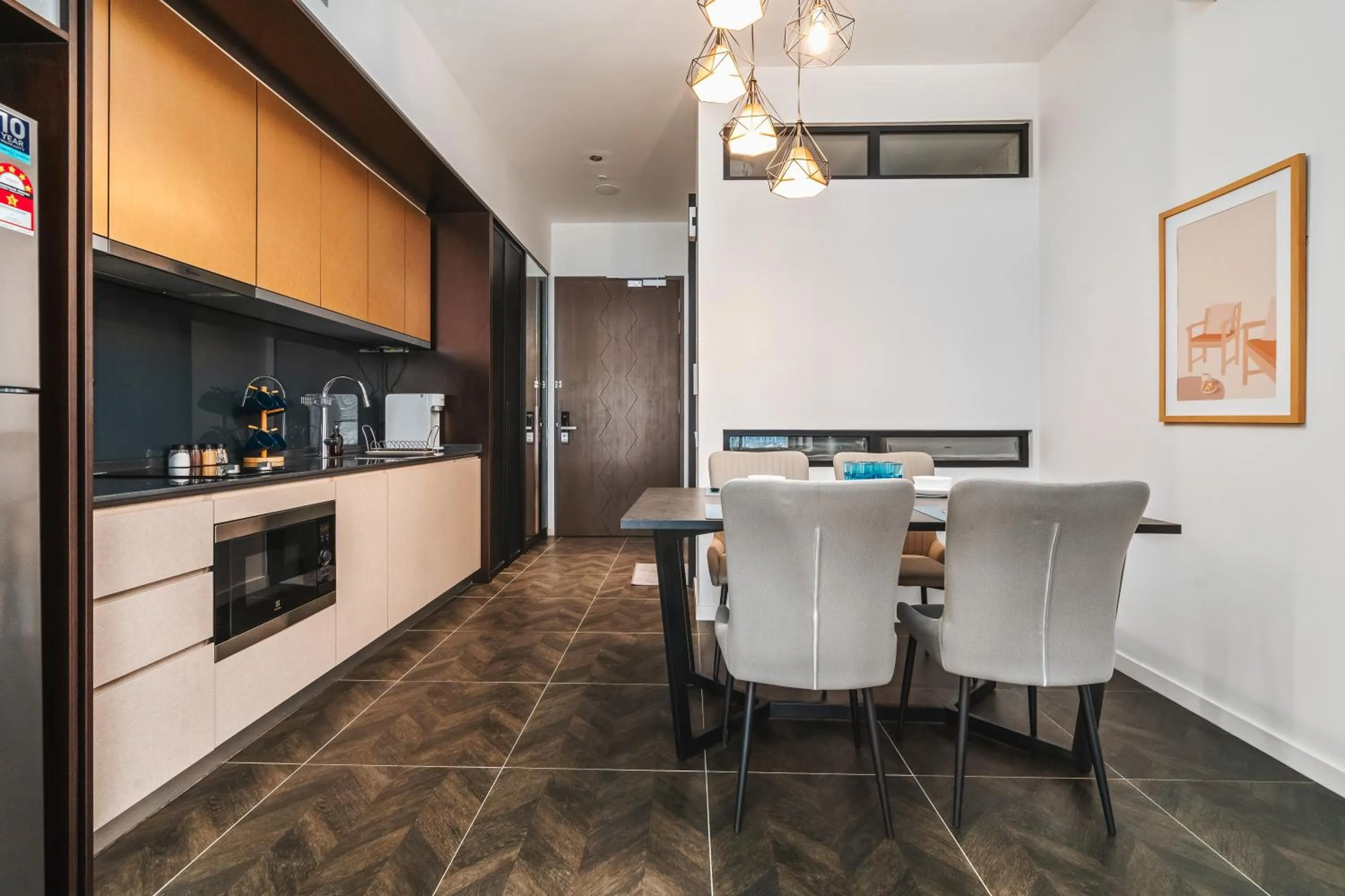 Kitchen or kitchenette in Scarletz KLCC Apartments by soulasia