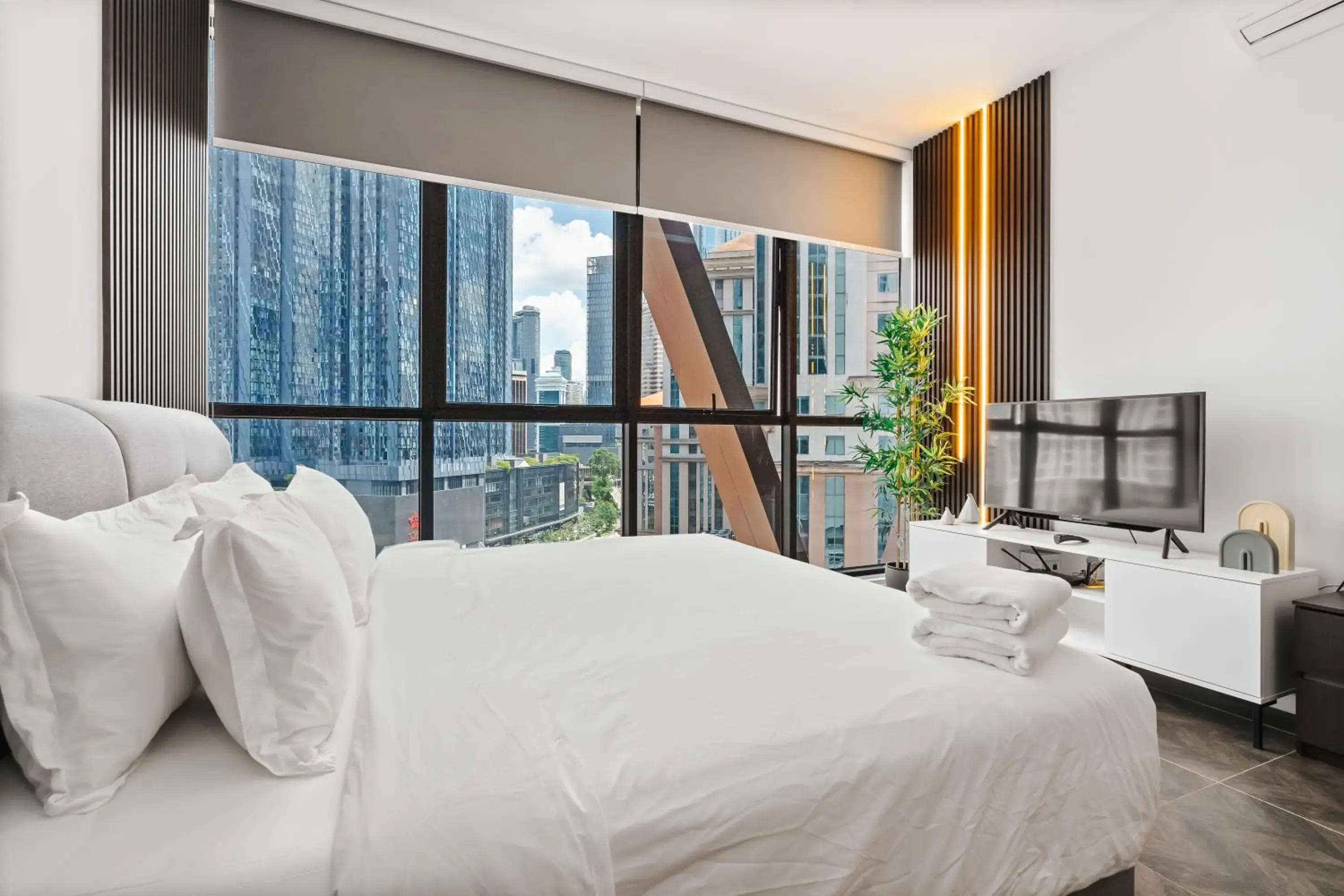 Studio with Sofa Bed in Scarletz KLCC Apartments by soulasia Studio with Sofa Bed in Scarletz KLCC Apartments by soulasia