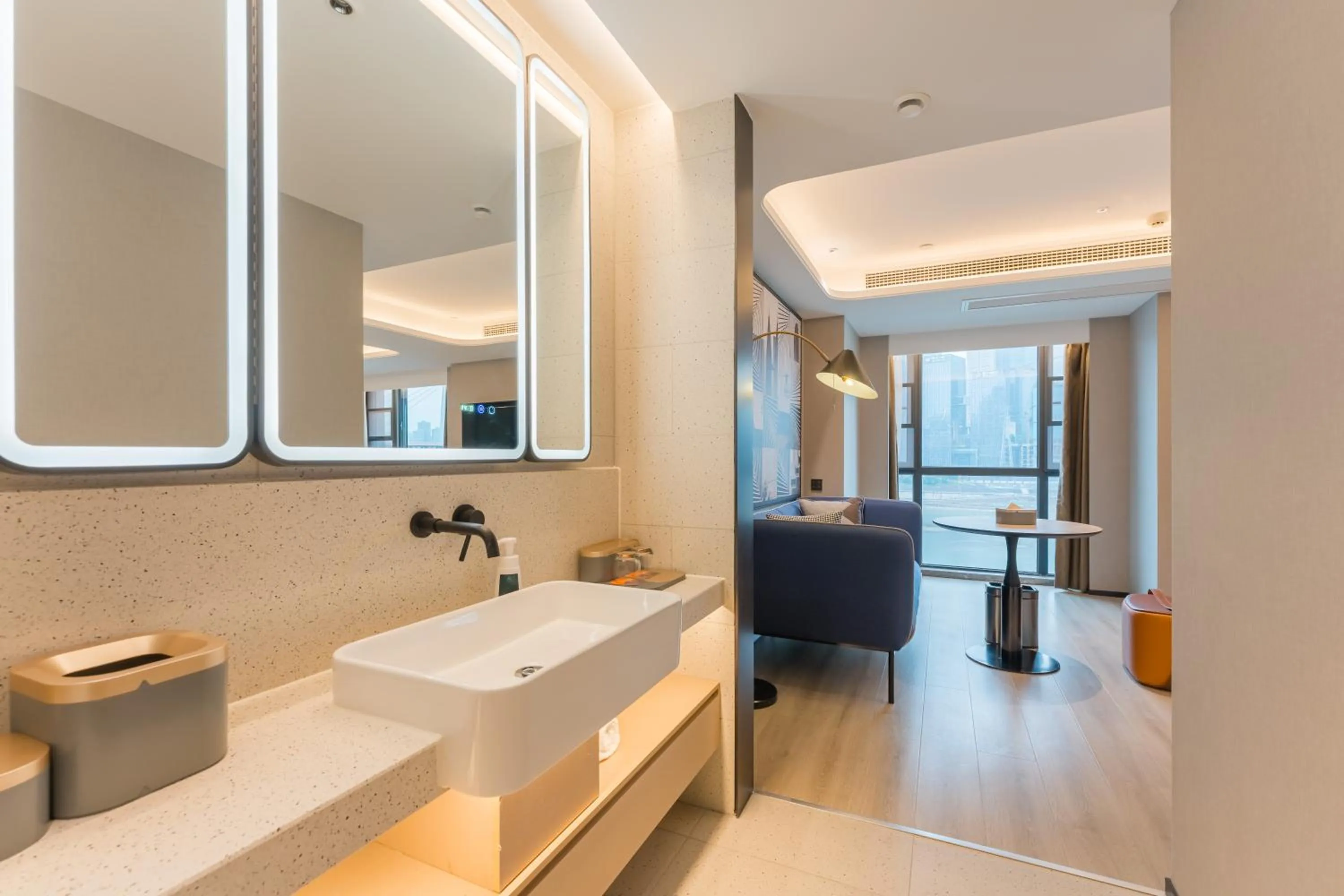 Bathroom in Atour S Hotel Chongqing Jiefangbei Hongyadong Riverview