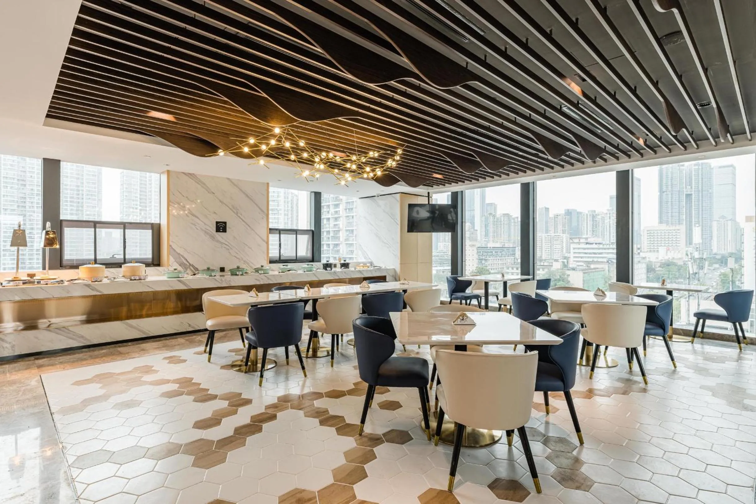 Atour Hotel Chengdu Taikoo Li Future Center