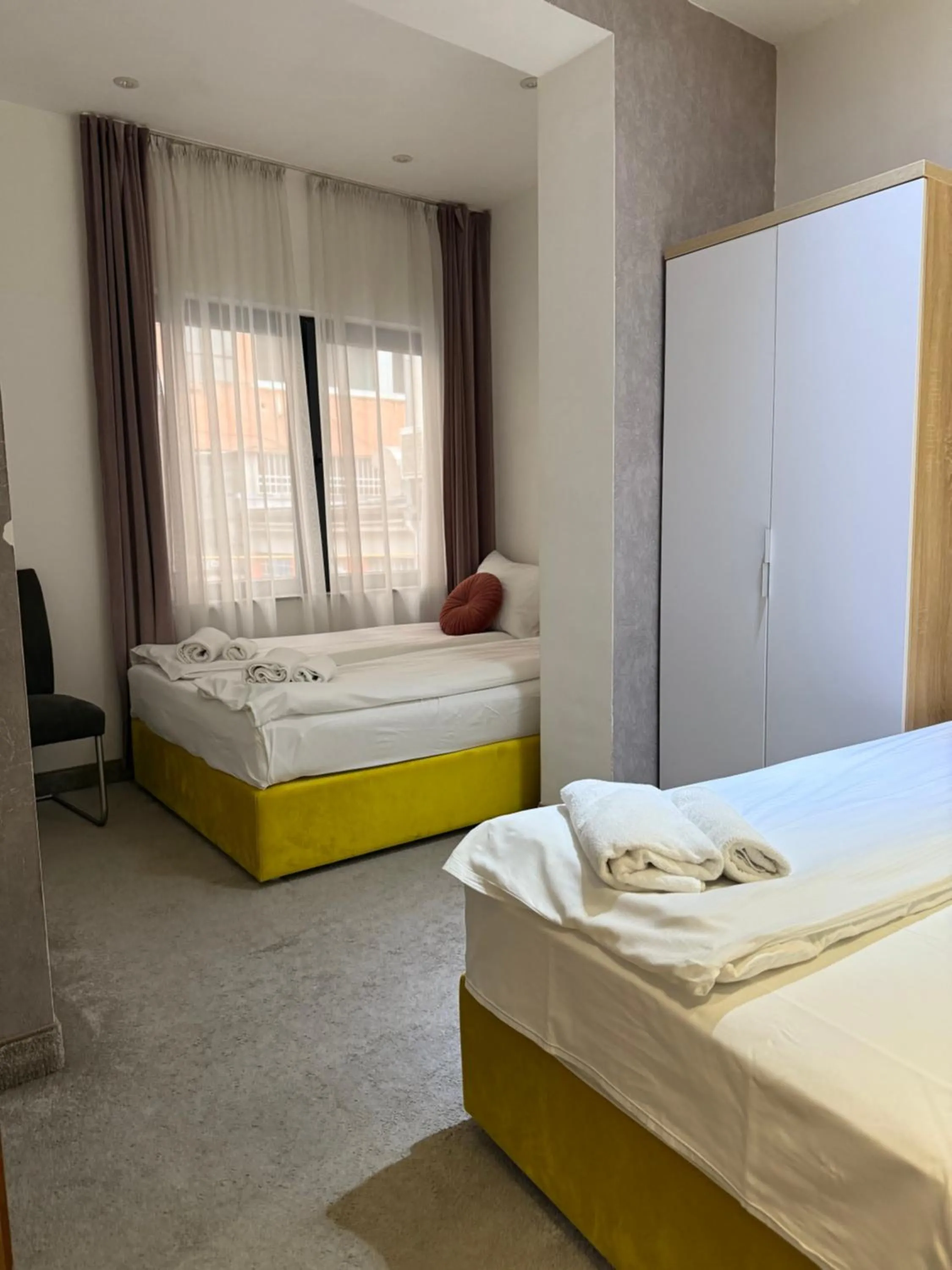 Deluxe Nortel Hotel